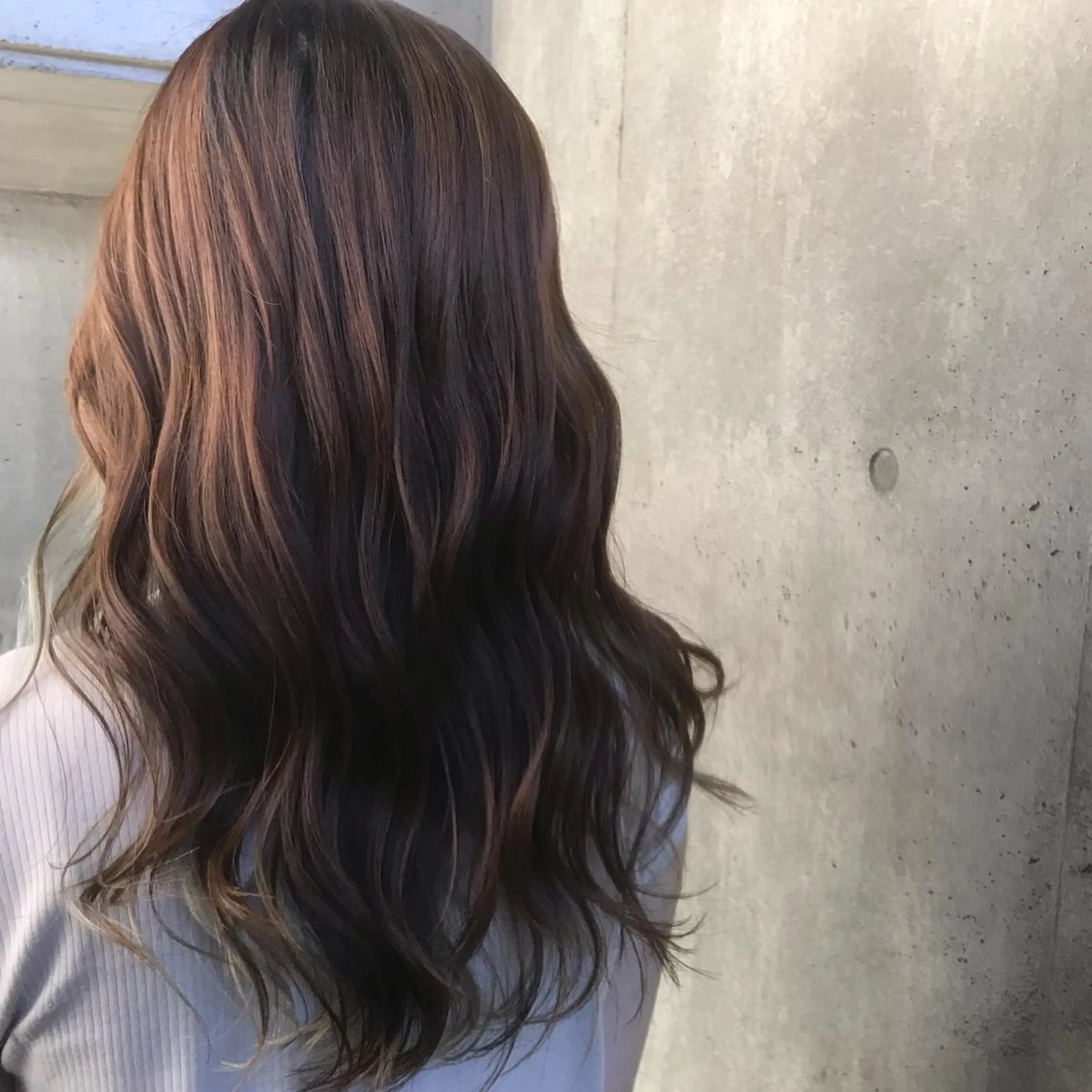 セミロング 松本平太郎美容室大宮店所属・もりたみかこ 美容師お休み中のヘアスタイル