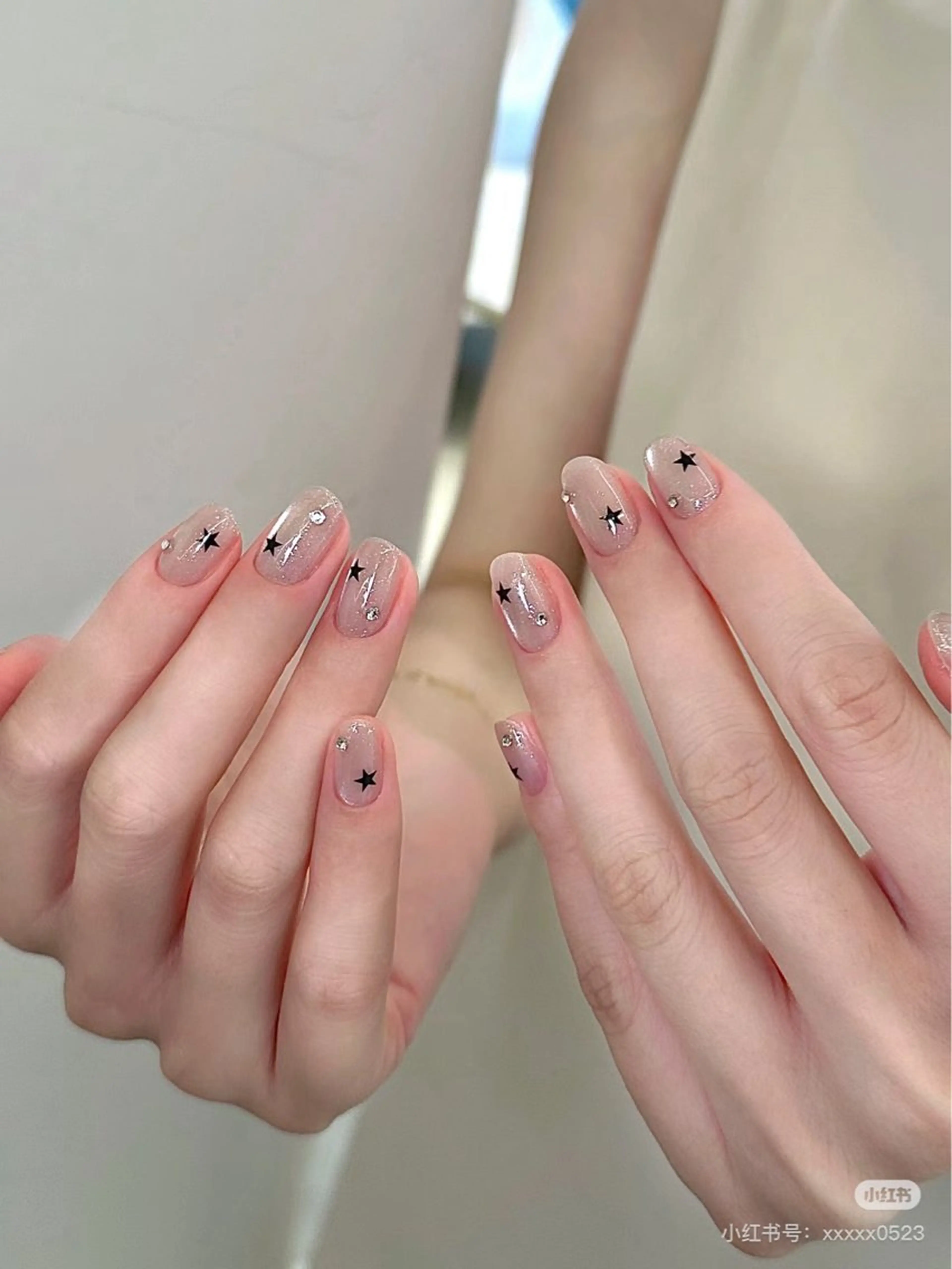 ネイル ハンドネイル LULU Nail  Salon 新宿所属・LU LU NailSalonのネイルデザイン