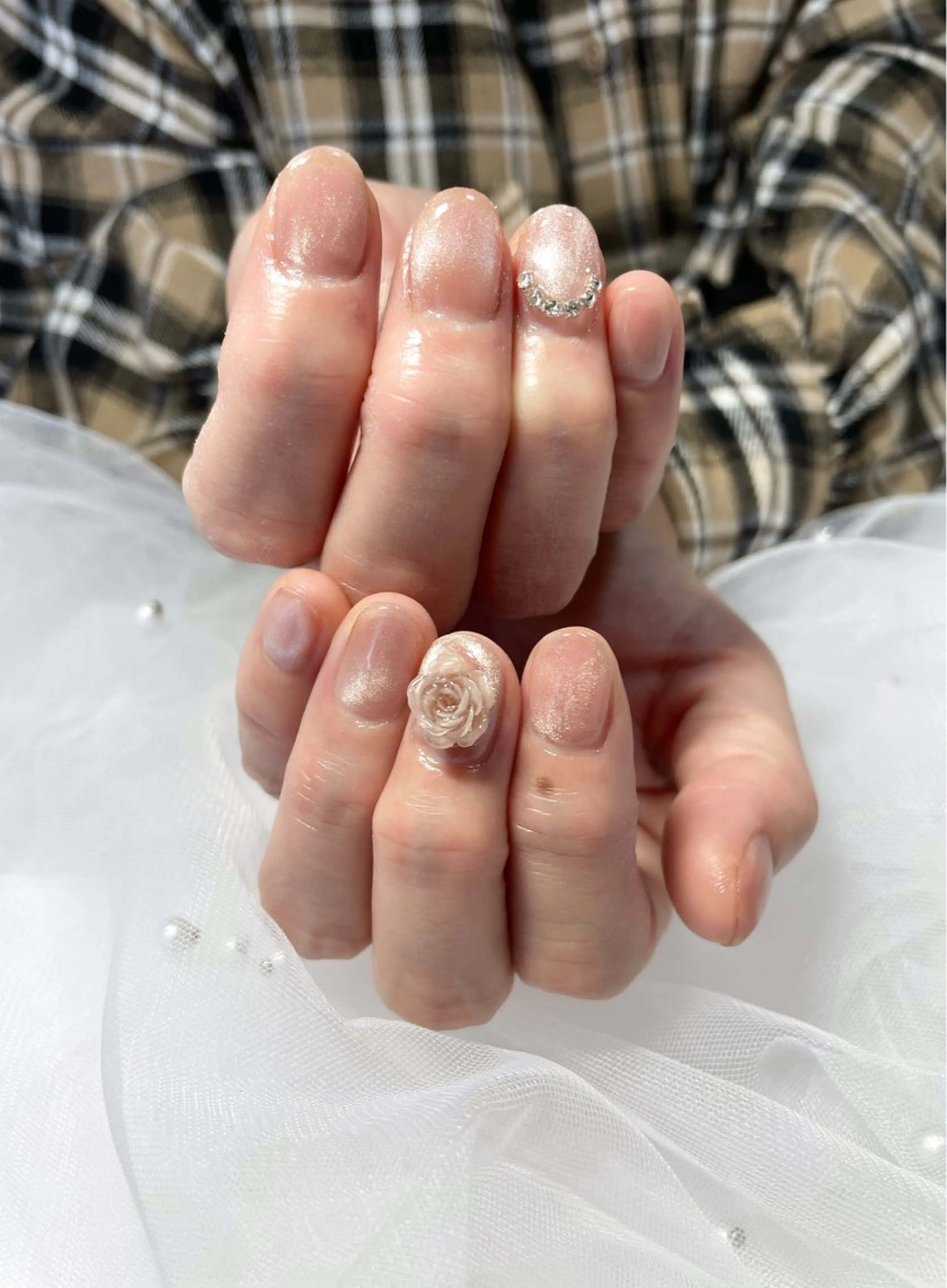 ネイル nail room utouto所属・横田 綾乃のネイルデザイン