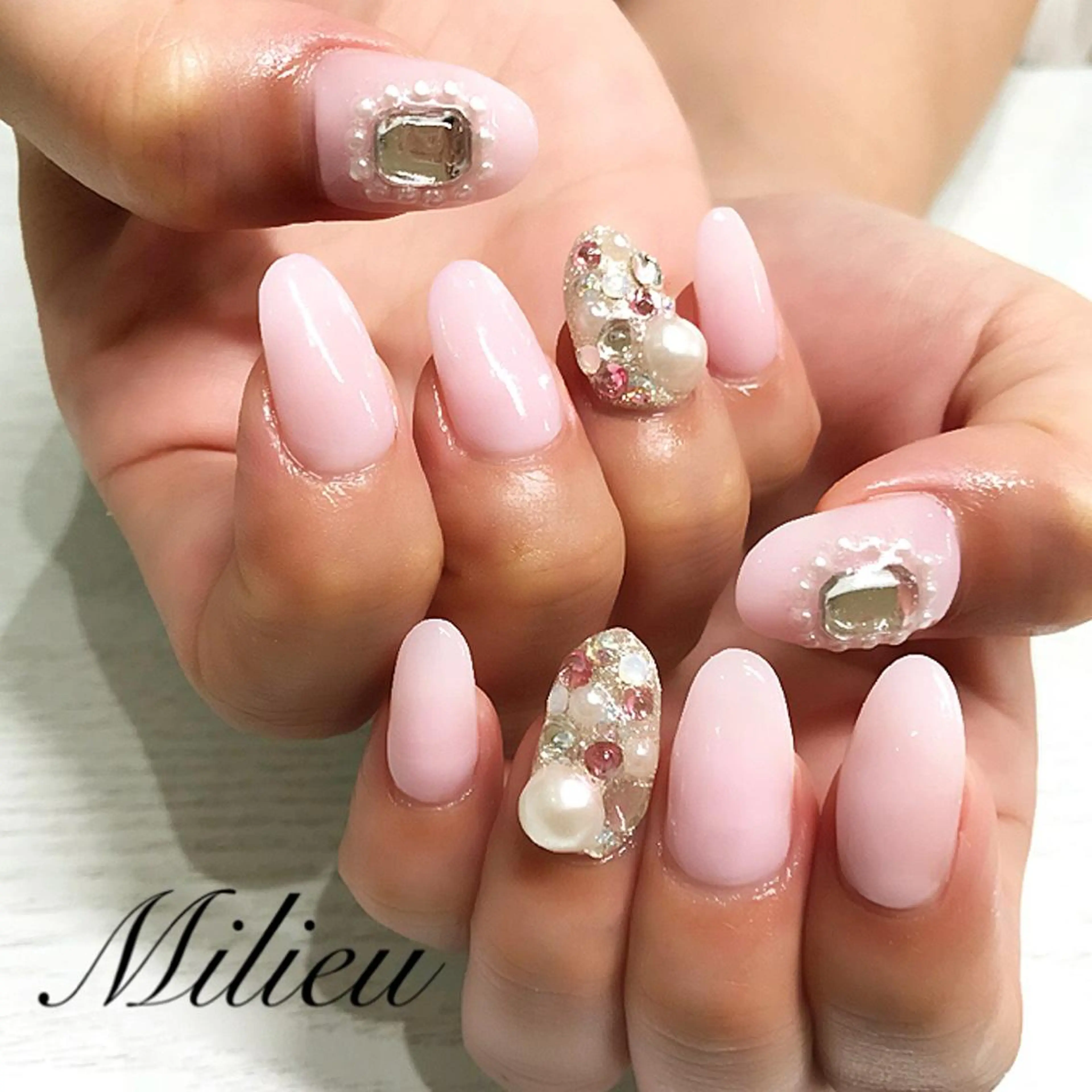 ネイル スカルプネイル 吉澤 圭のネイルデザイン