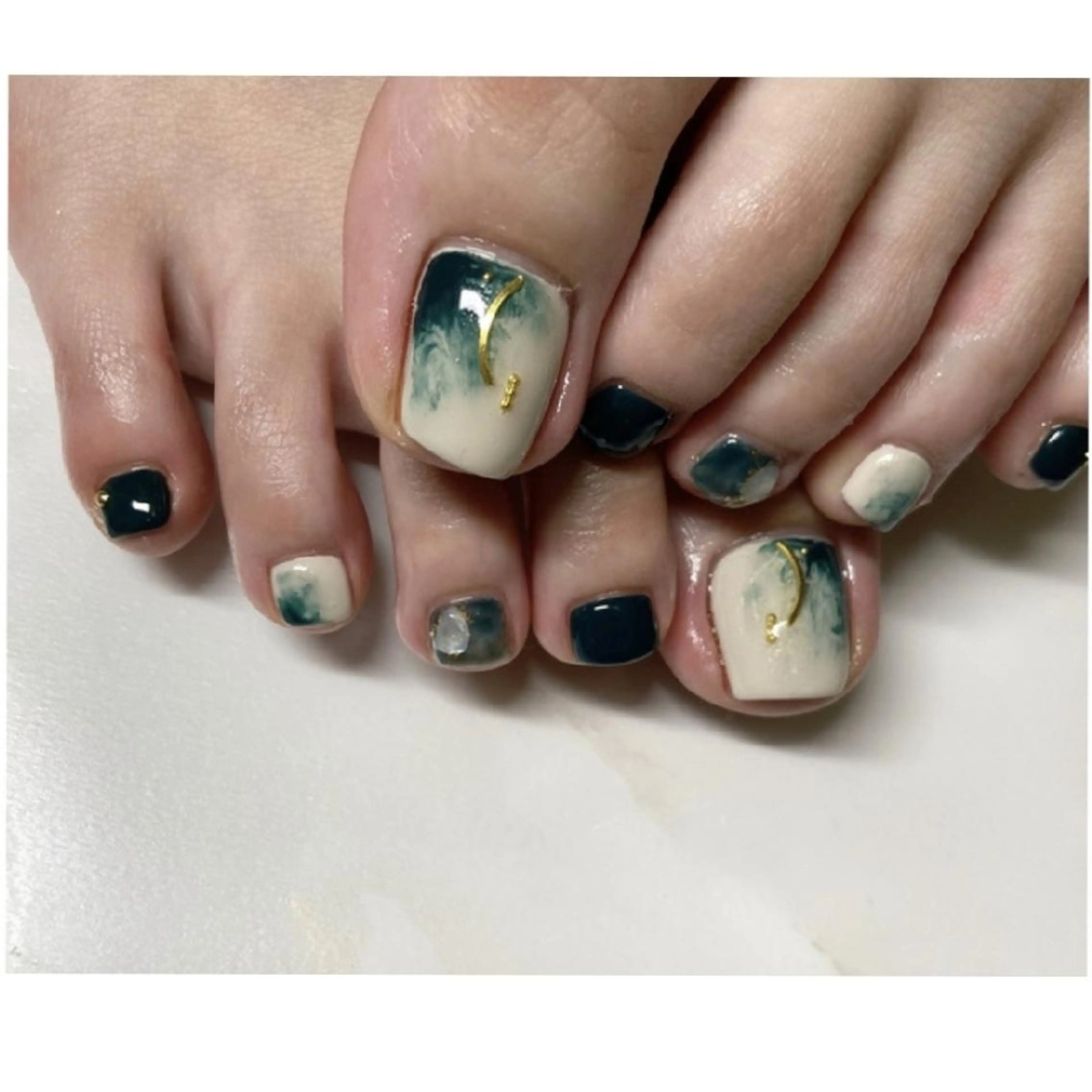 ネイル FREIYA所属・FREIYA マツエク、ネイルのマツエク・マツパデザイン