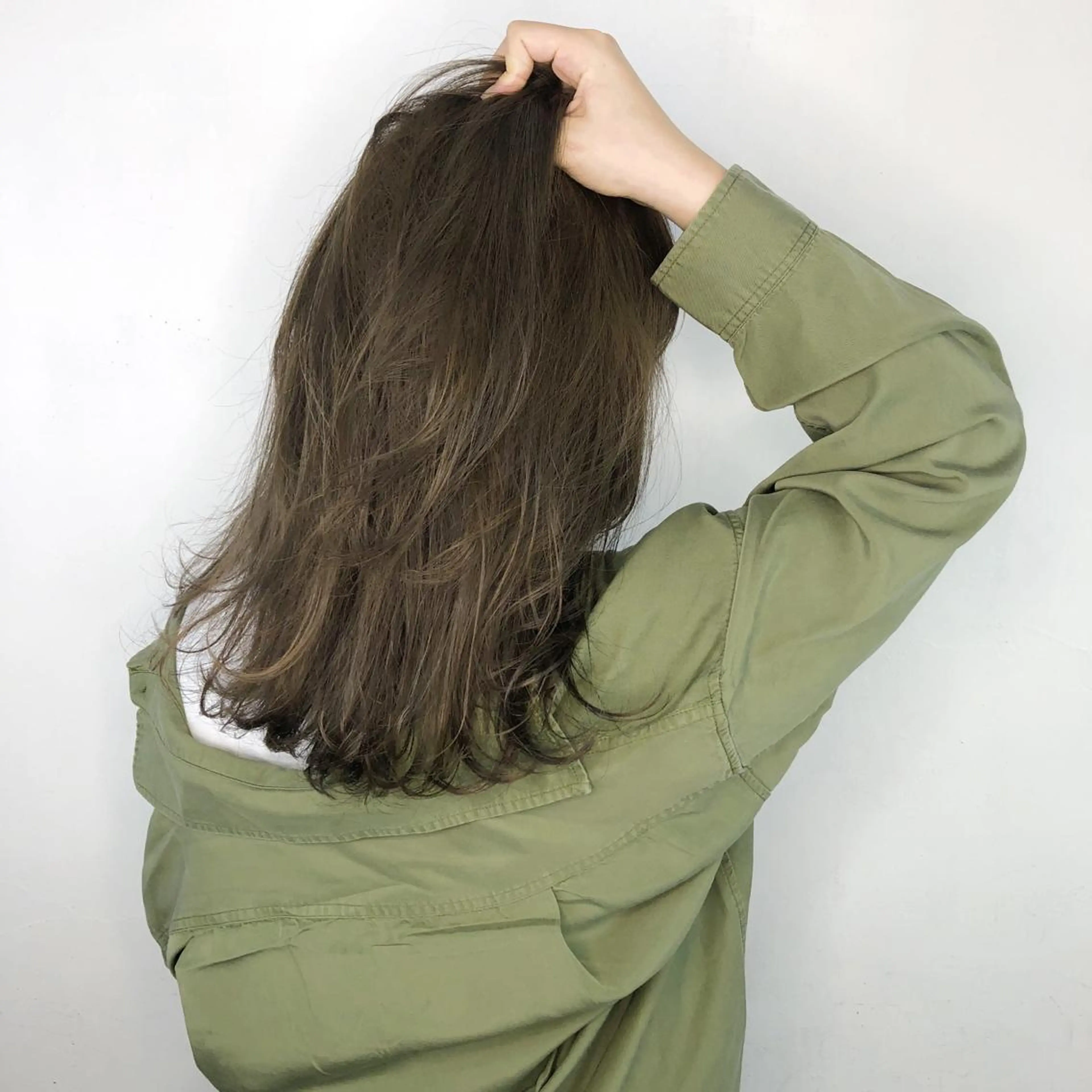 ミディアム 関 京磨のヘアスタイル