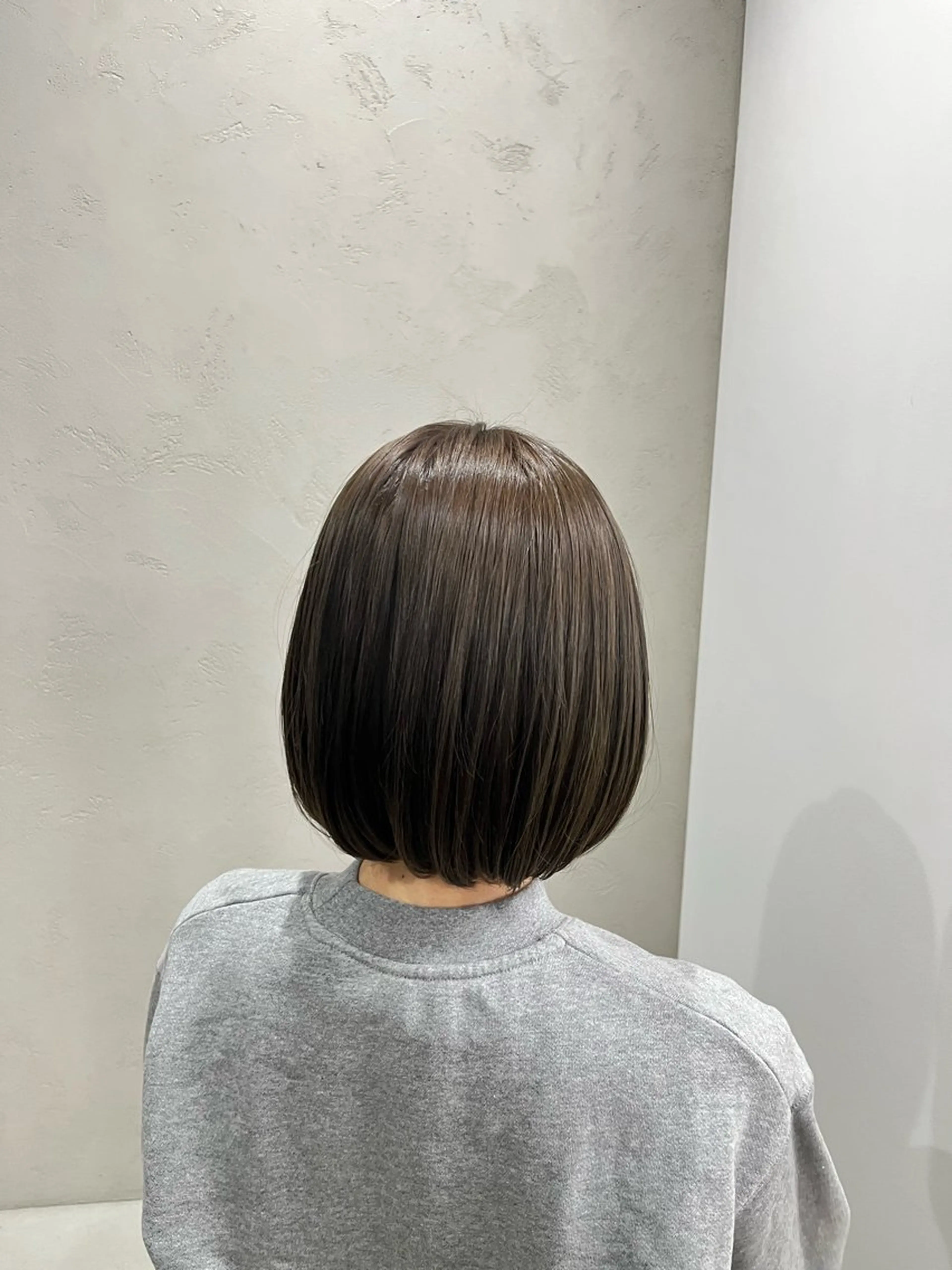 ショート ブリーチなし透明感 カラー✨横山 佳希のヘアスタイル