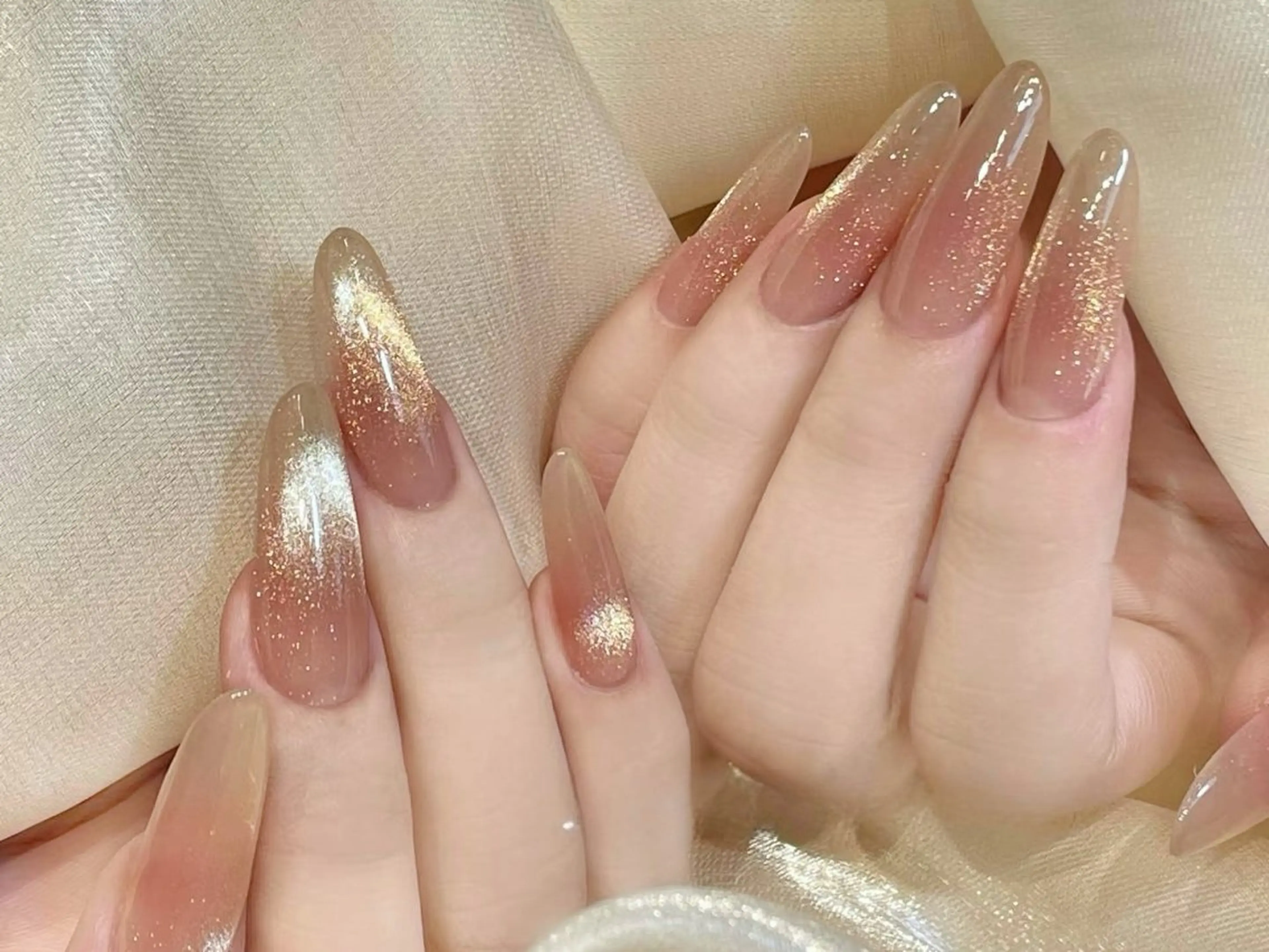 ネイル グラデーション ロングネイル マグネットネイル ハンドネイル ハンドケア DarkHoney 池袋店のネイルデザイン