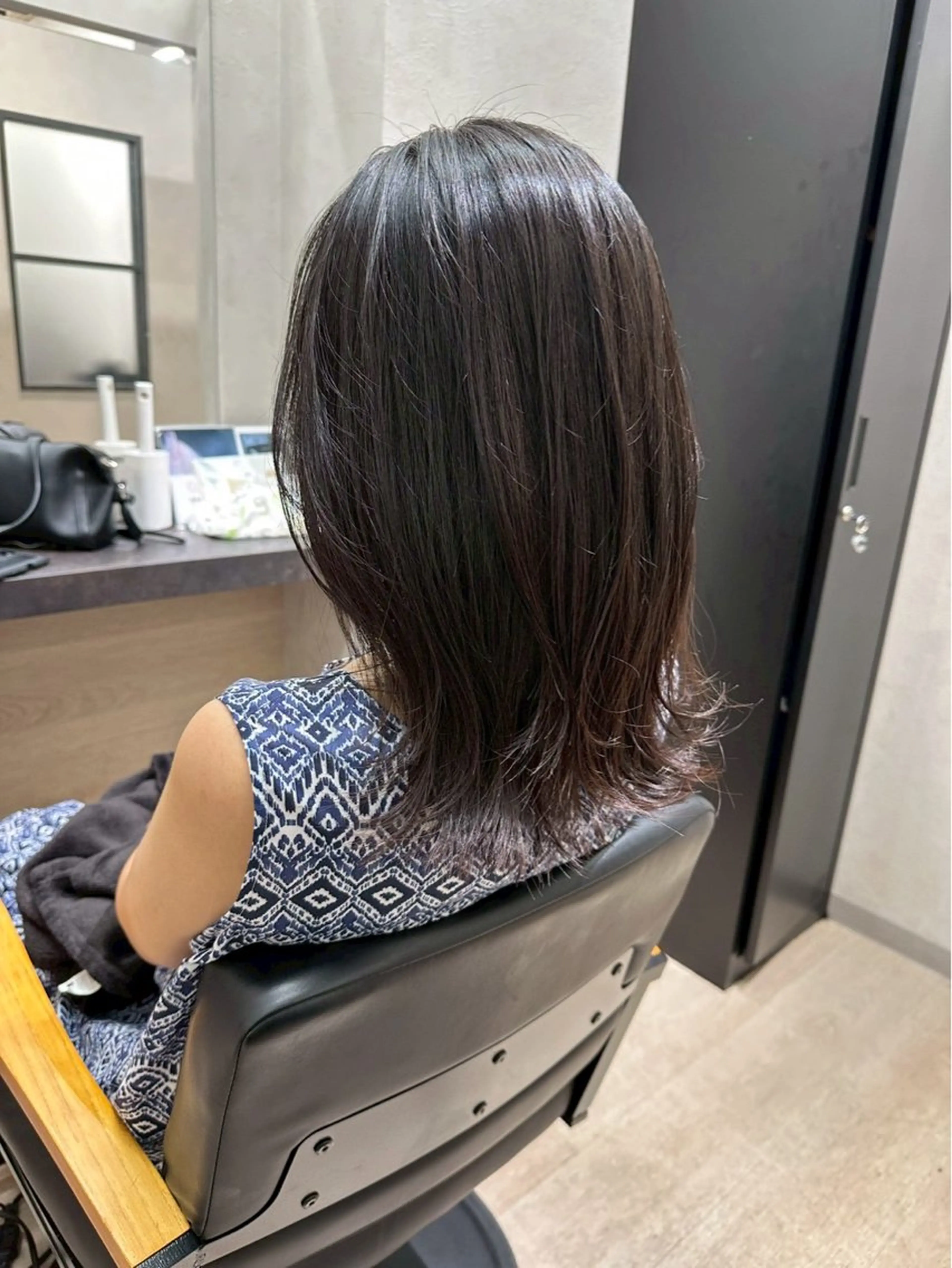 カラー 山本 あゆみのヘアスタイル