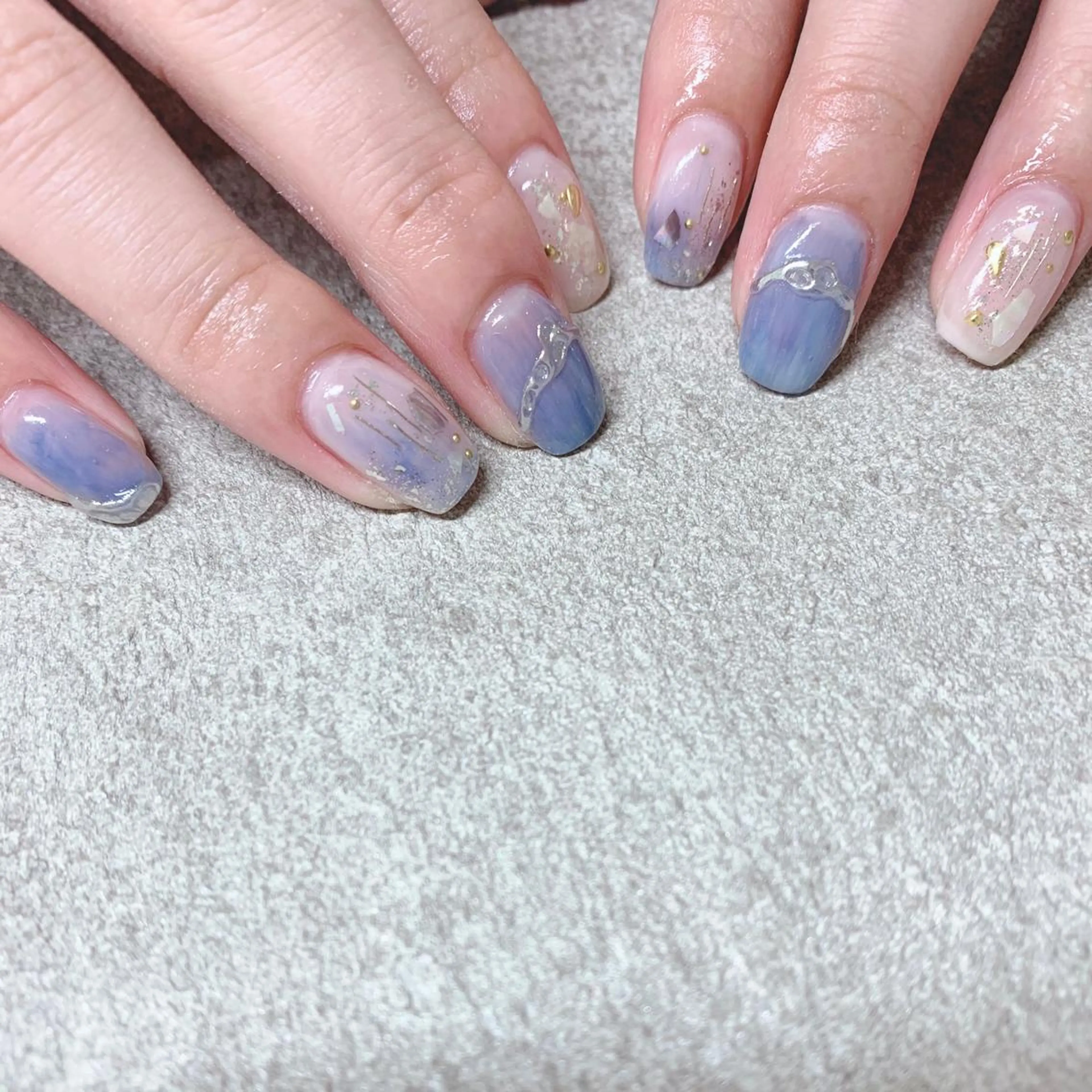 カラー ネイル ハンドネイル Cozy_ ilumのネイルデザイン