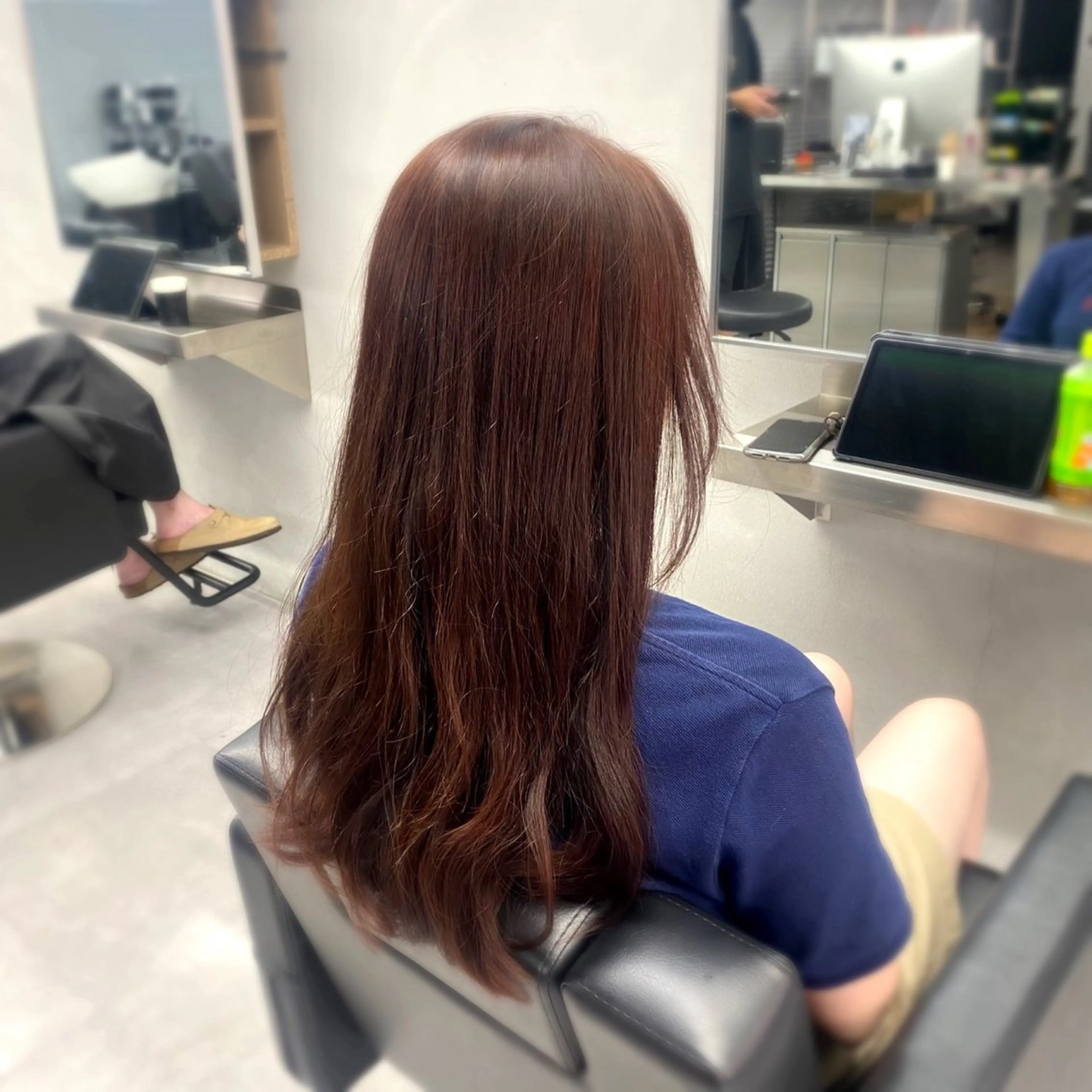 ロング 艶髪/縮毛矯正 🫧辻野海羽のヘアスタイル