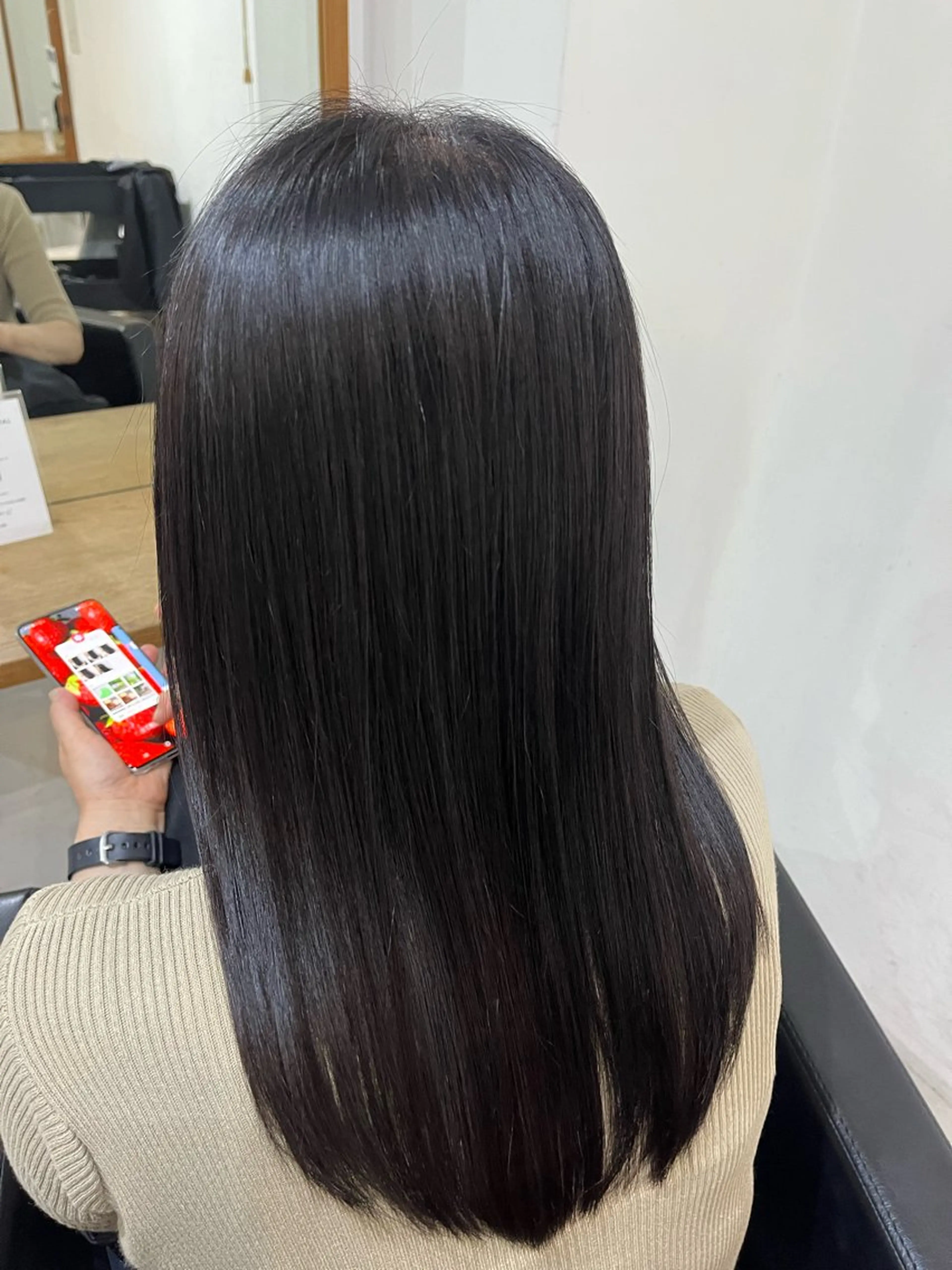 ロング ✨🎨ブリーチなし 透明感カラー✨美友のヘアスタイル