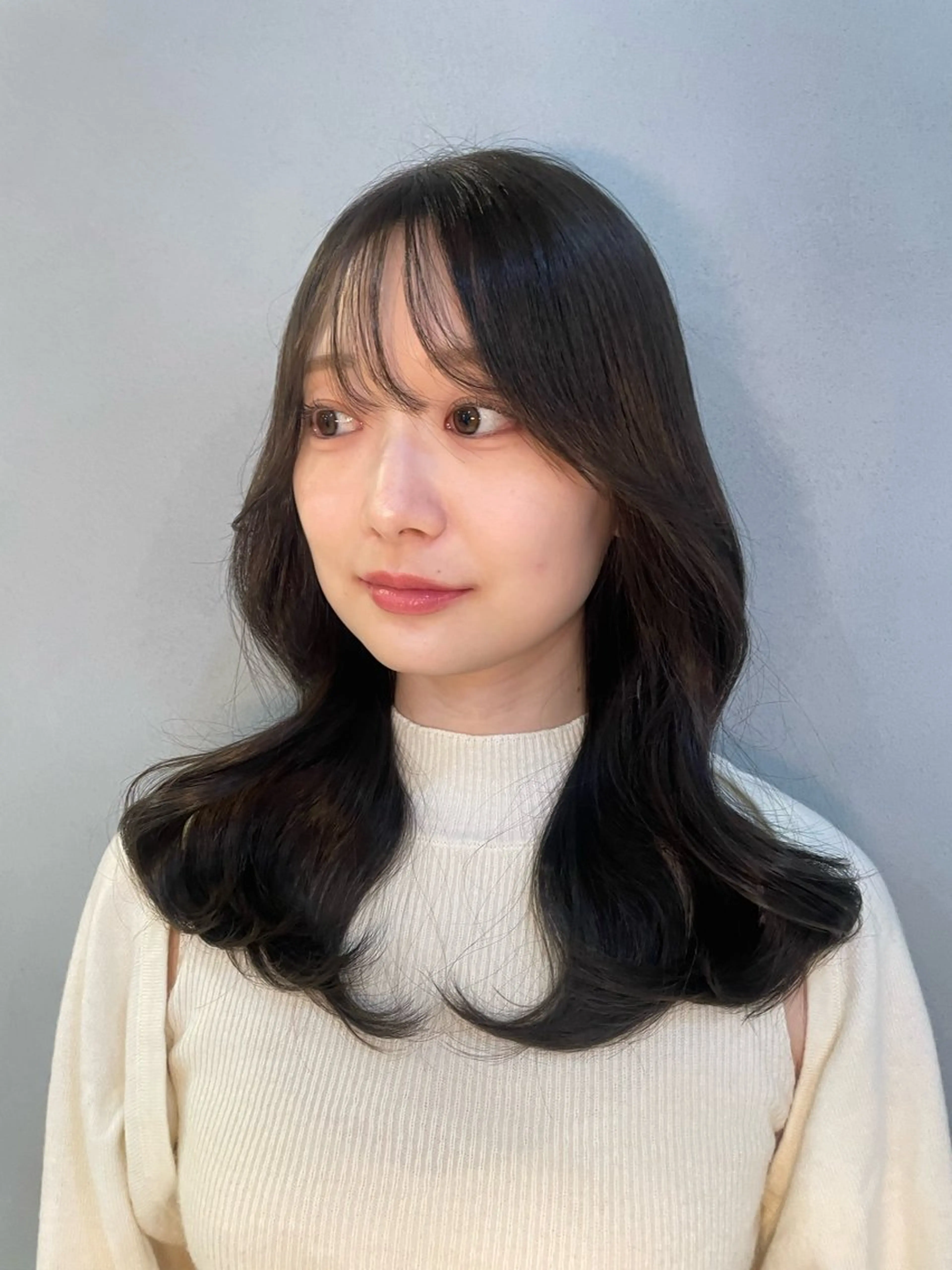セミロング see. REIRAのヘアスタイル