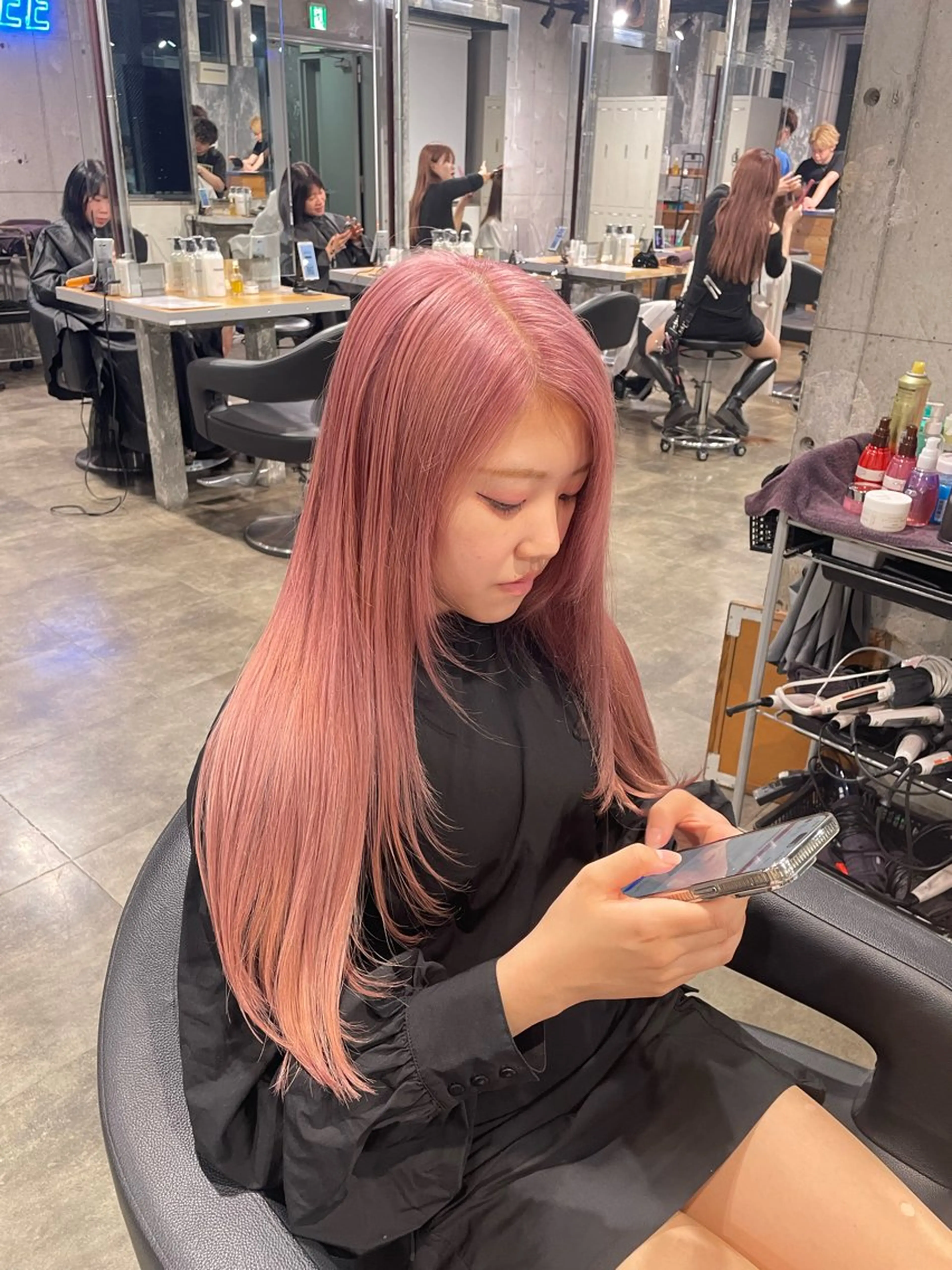 ロング カラー ヘアカラー トリートメント ハイトーン 横浜💞ミオのヘアスタイル