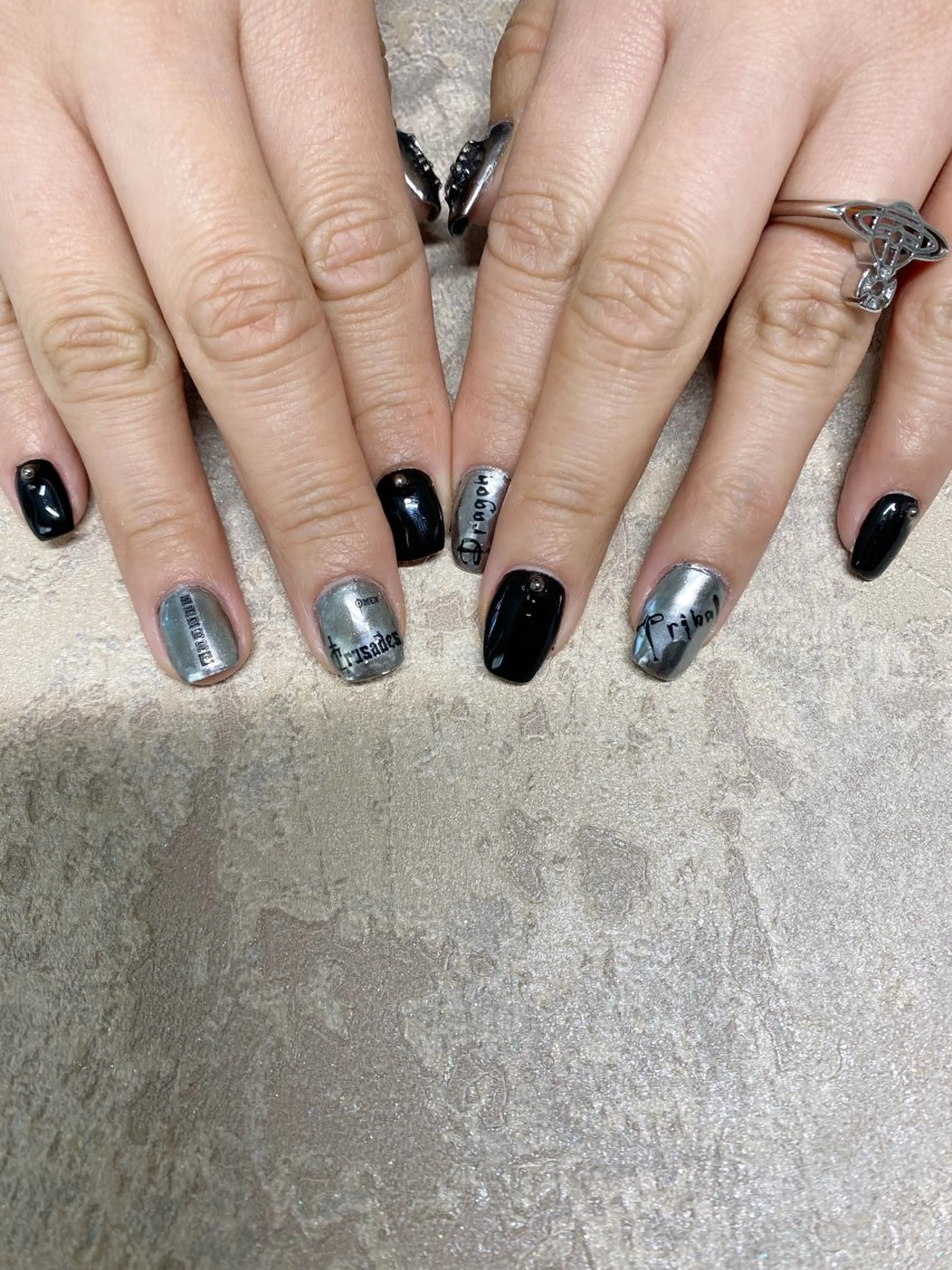 ネイル Queen‘s nailのネイルデザイン