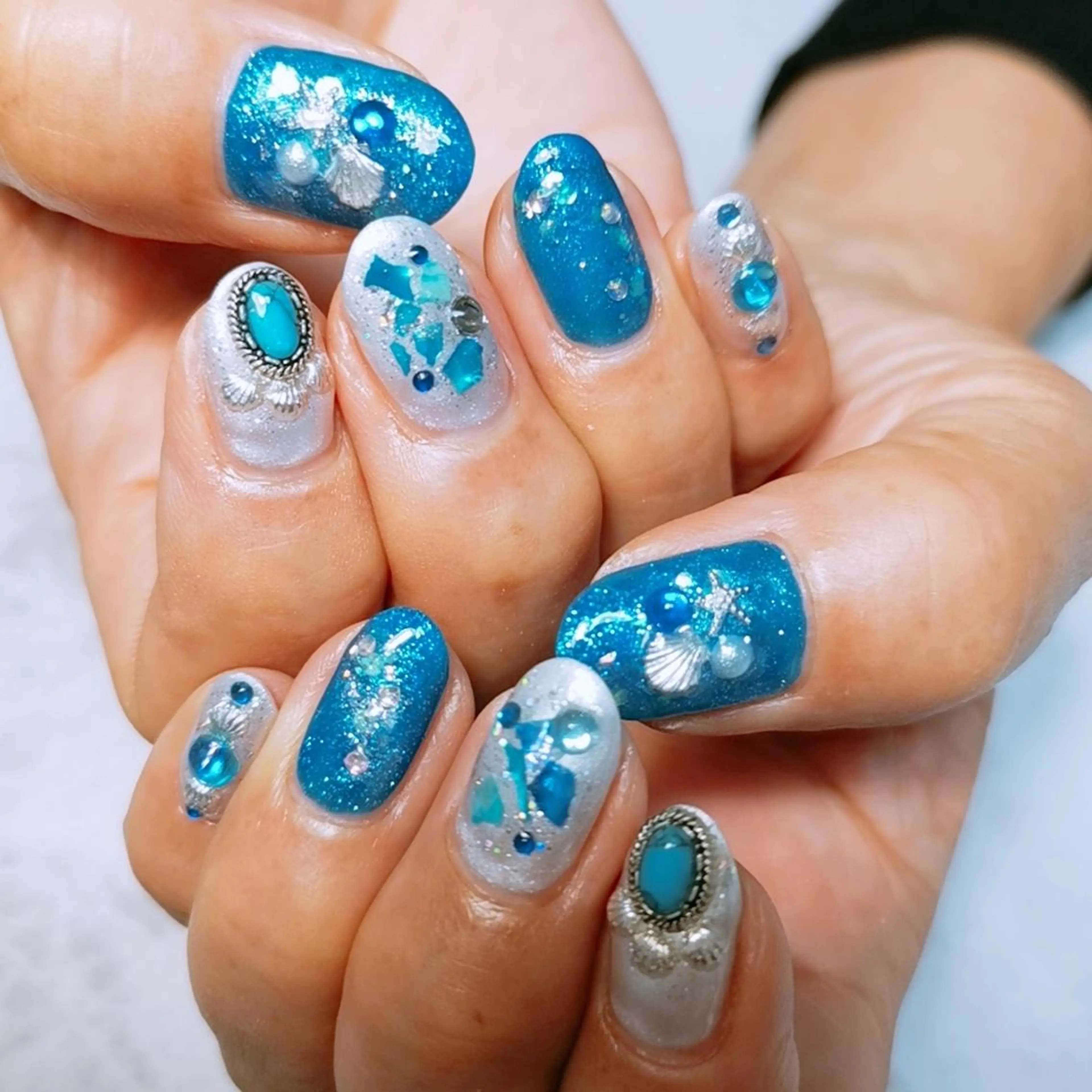 ネイル 持ち込み ハンドネイル reve あやののネイルデザイン