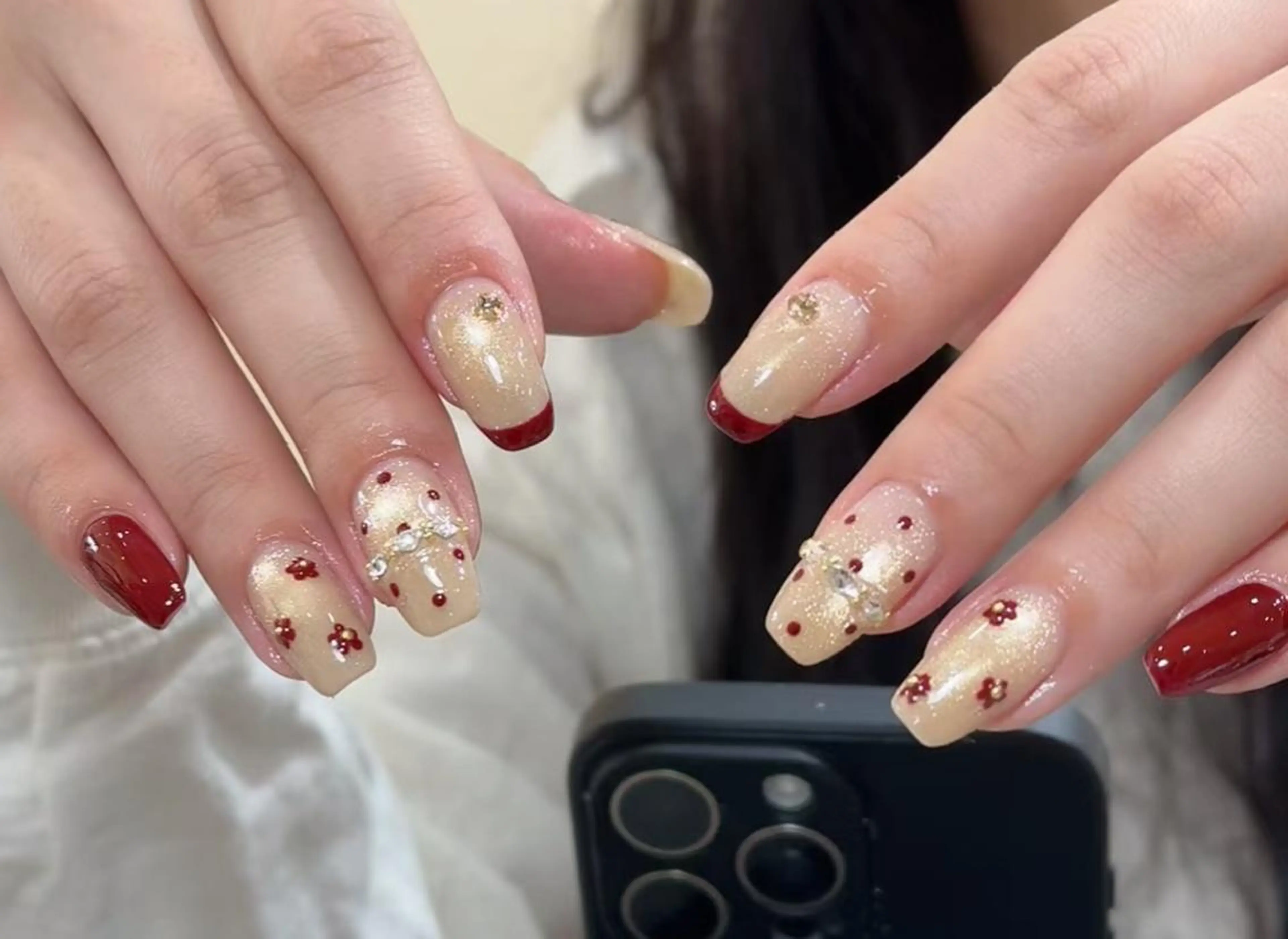 ネイル ハンドネイル ハンドケア 🍑 momo_nailのネイルデザイン