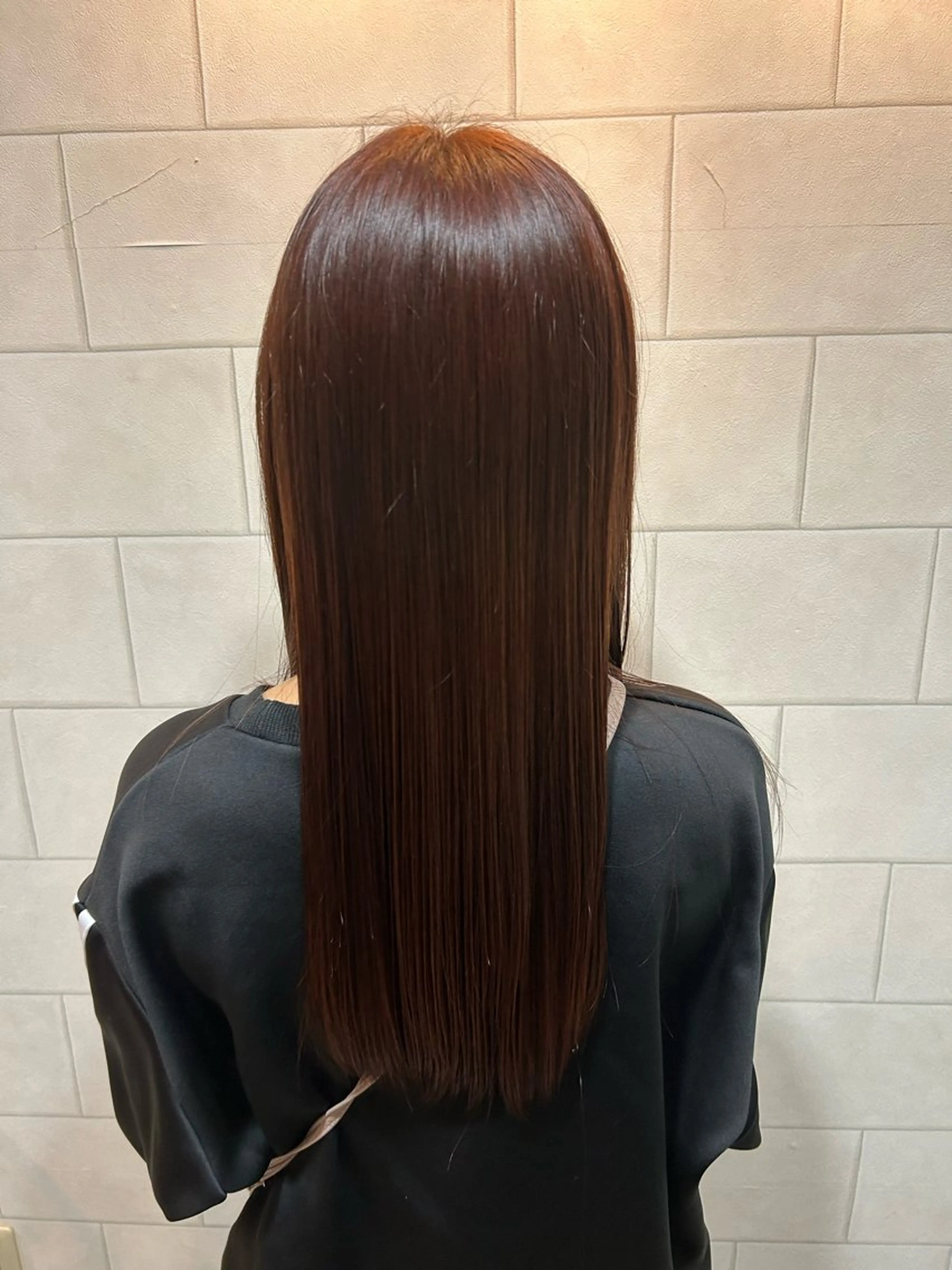 カラー HANABUSA御経塚店所属・播磨 茉侑のヘアスタイル