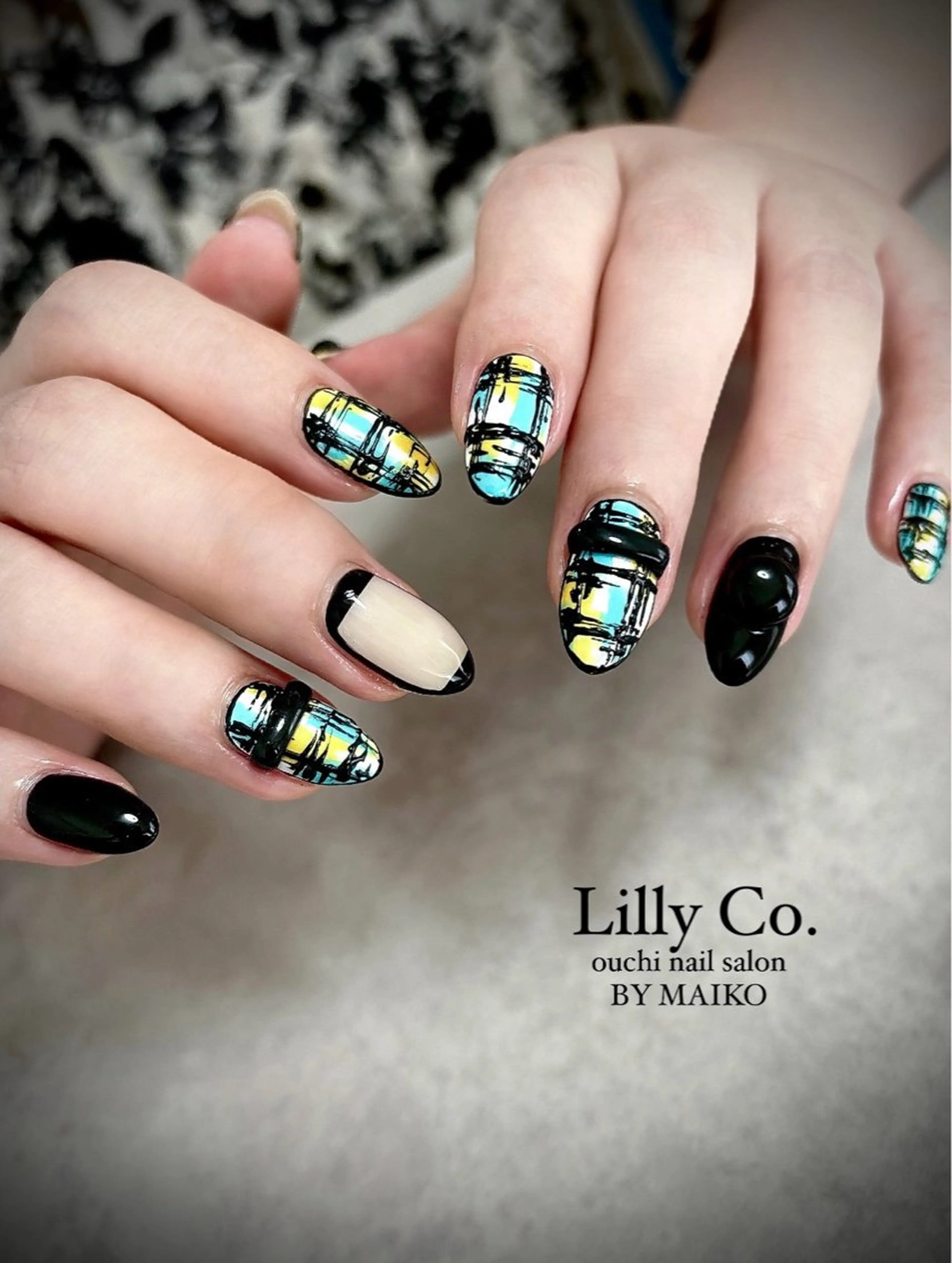 ネイル ツイードネイル ハンドネイル ハンドケア Lilly Co.のネイルデザイン