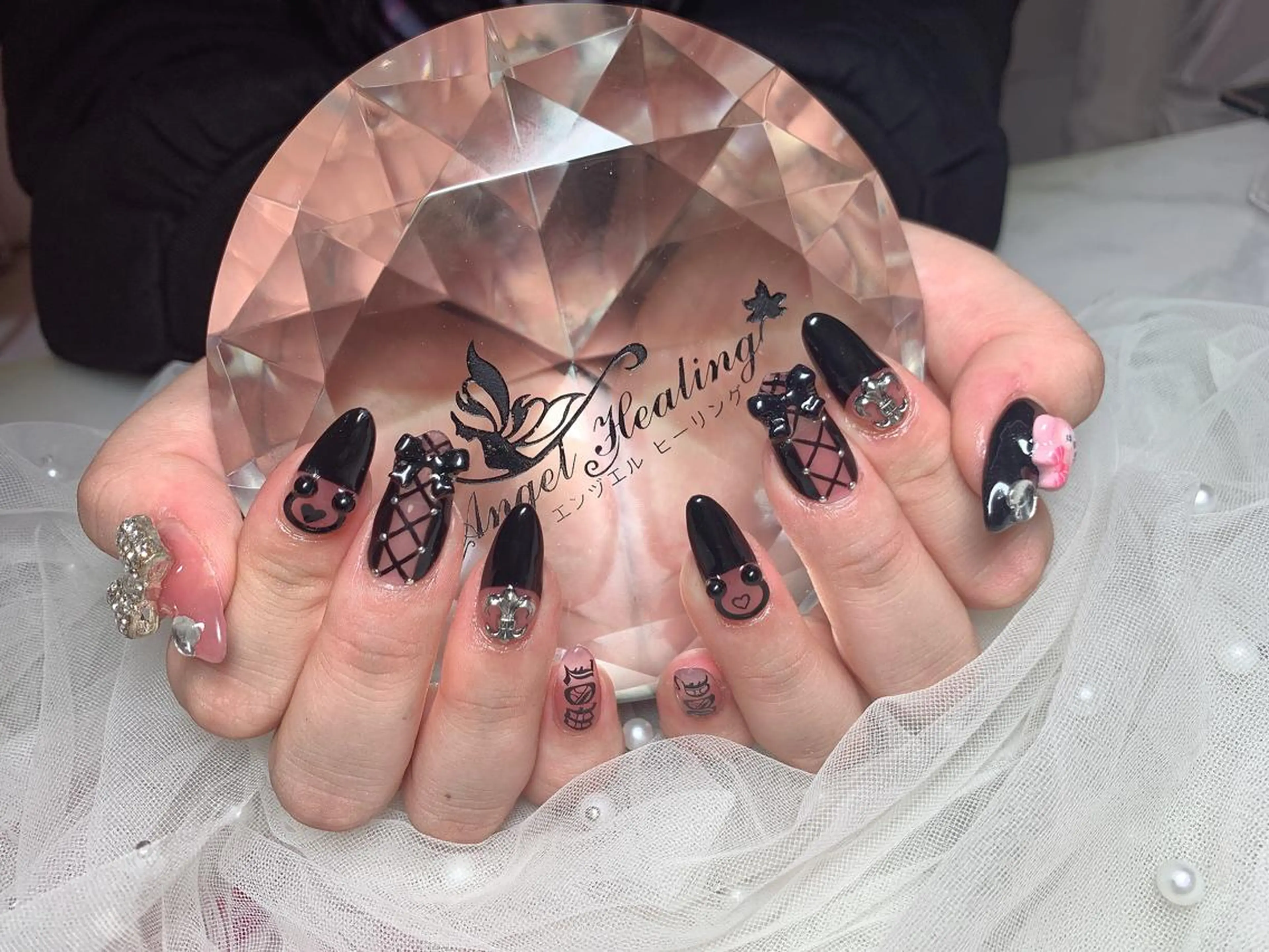 ネイル エンジェル ヒーリング 矢場町店のネイルデザイン