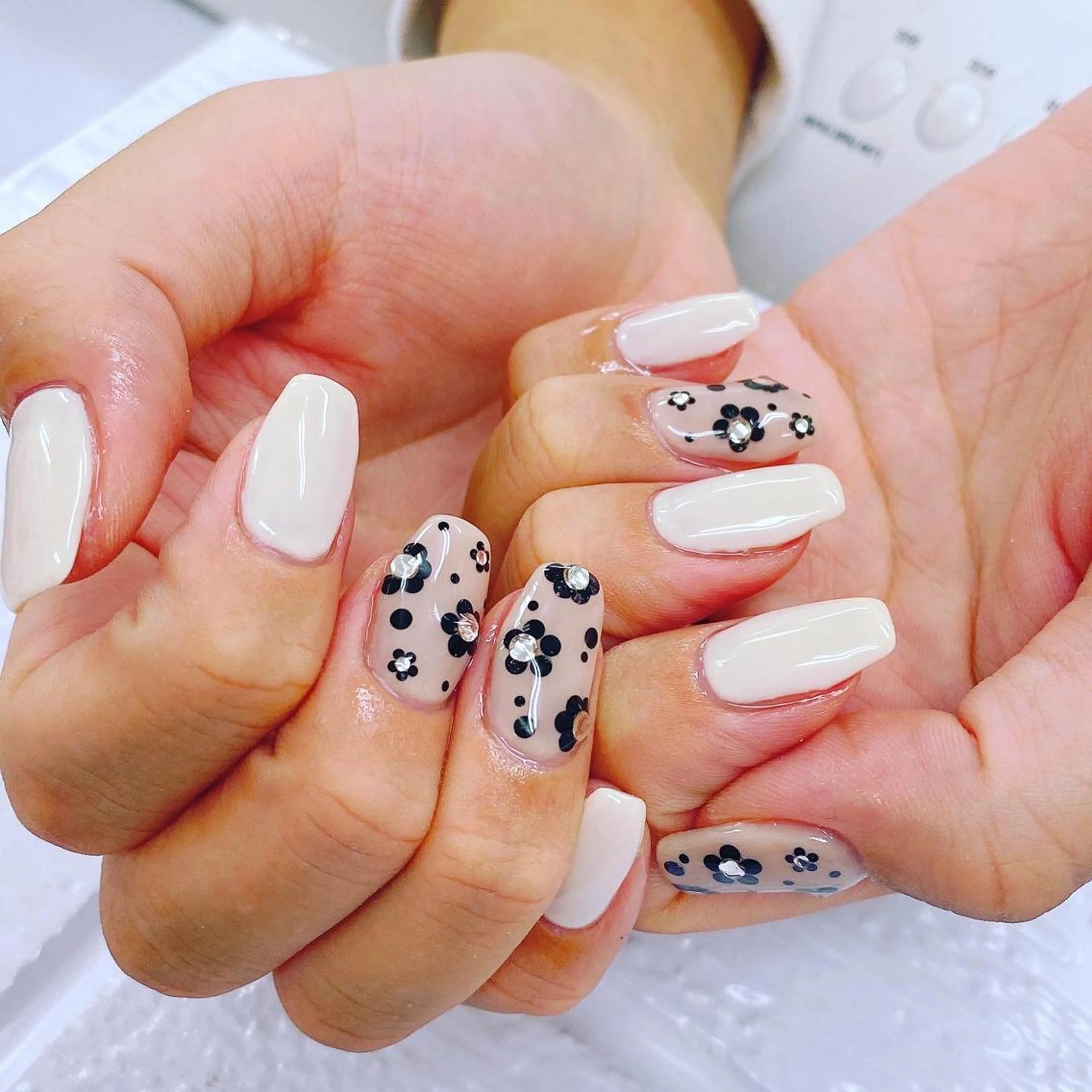 ネイル アートネイル N._._.claw[エヌクロー]所属・N._._. clawのネイルデザイン