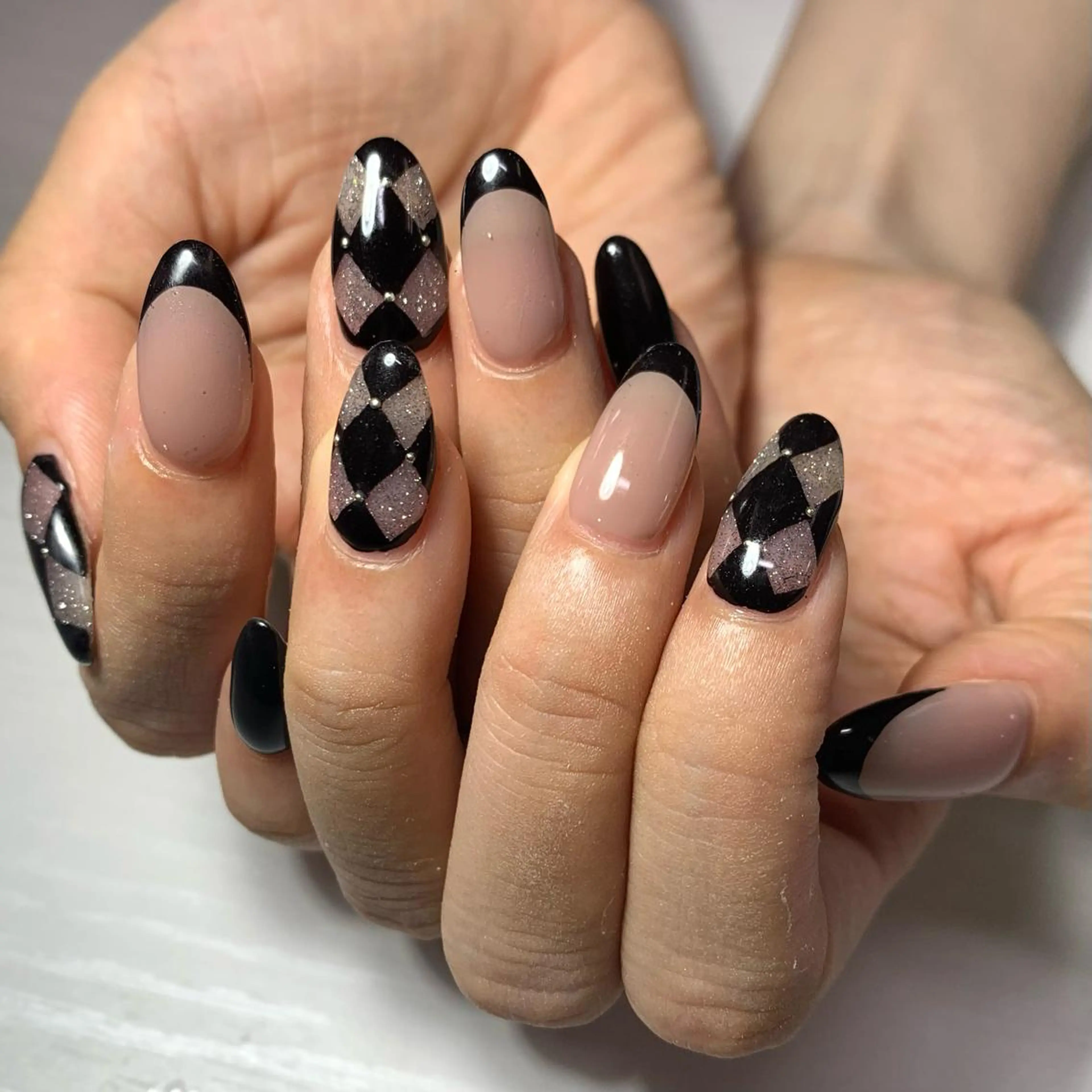 ネイル ハンドネイル καρδιά -ｶﾙﾃﾞｨｱ-のネイルデザイン