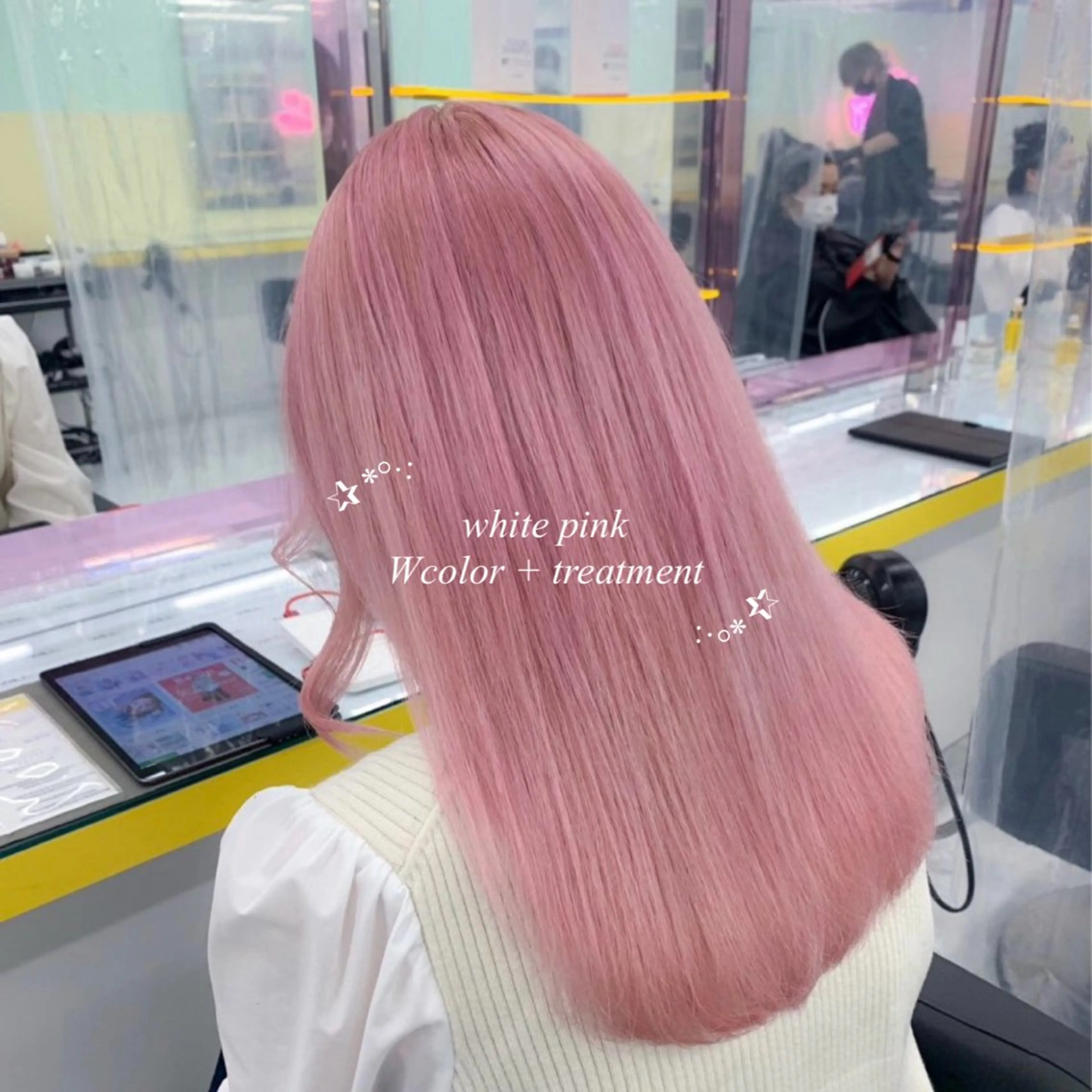 ロング カラー ヘアカラー ヘッドスパ ヘアセット 🤍韓国ワンホンヘ ア SHIONE🤍のヘアスタイル