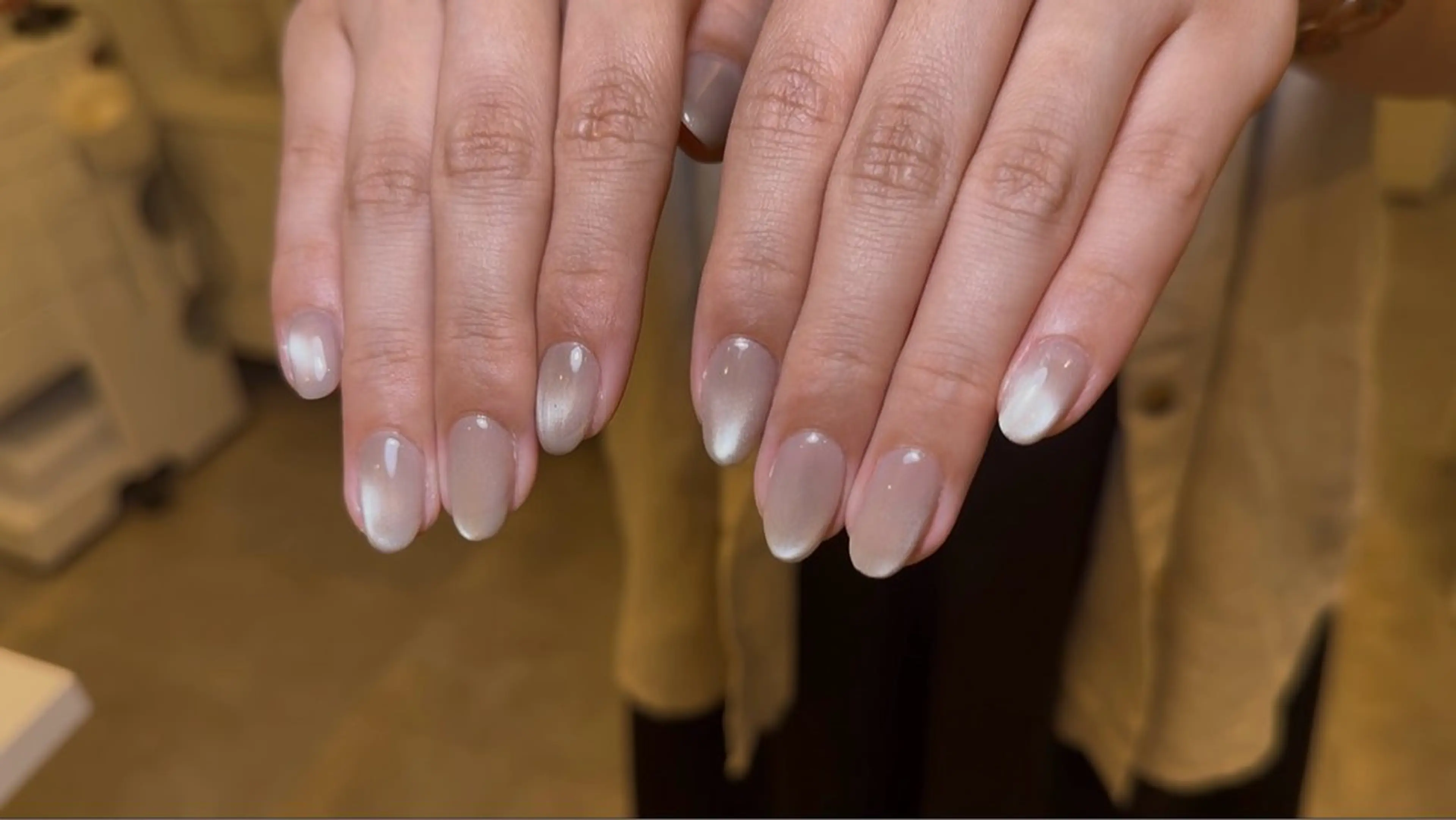 ネイル マグネットネイル JAYU(mooiシェアサロン内)所属・JAYU タトゥー&ネイルのネイルデザイン