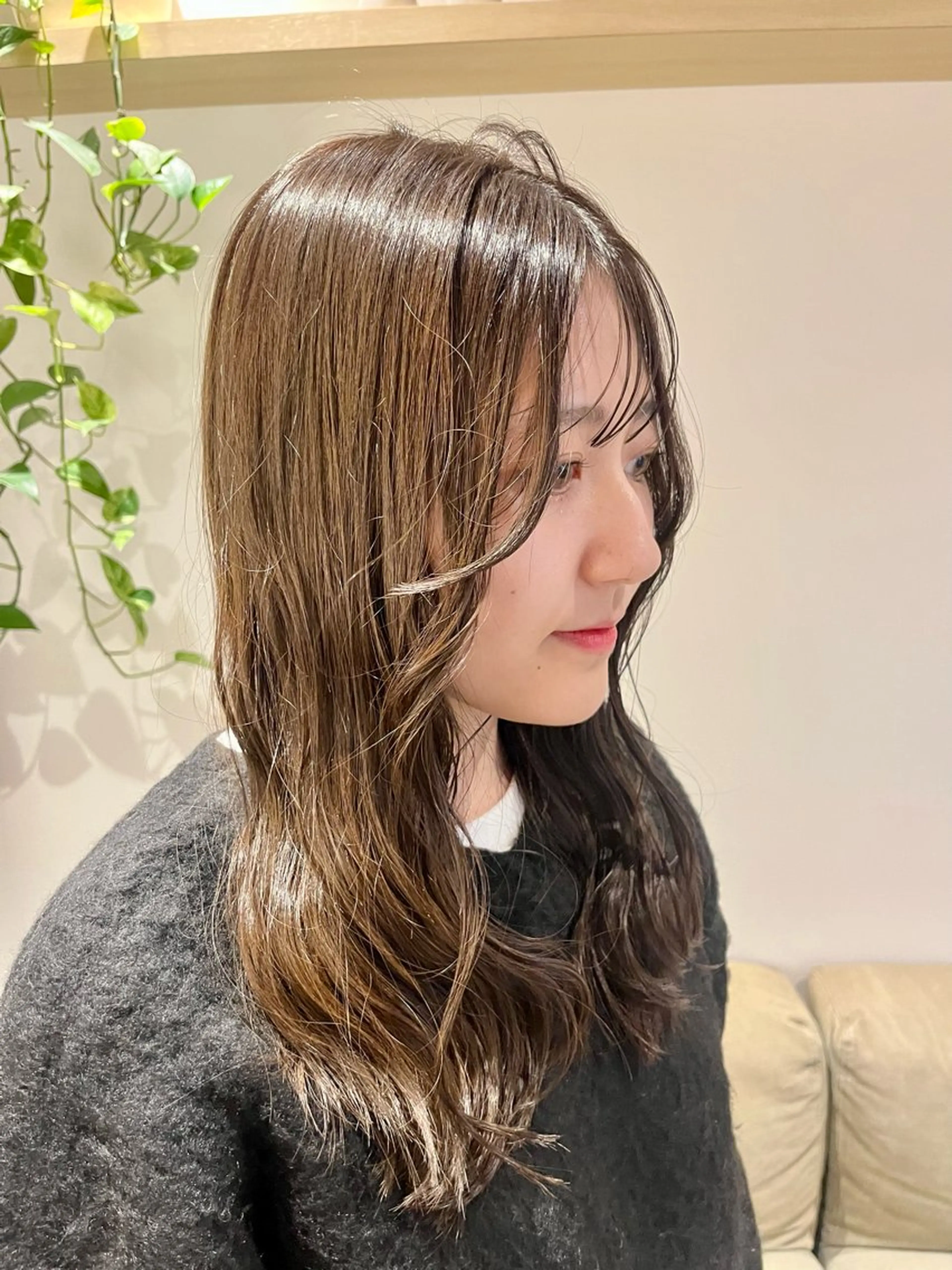 ミディアム 髪質改善 HALO hair salon【ヘイロー】所属・暖色カラー🟥ショウ ✖️ウルフ&レイヤーのヘアスタイル