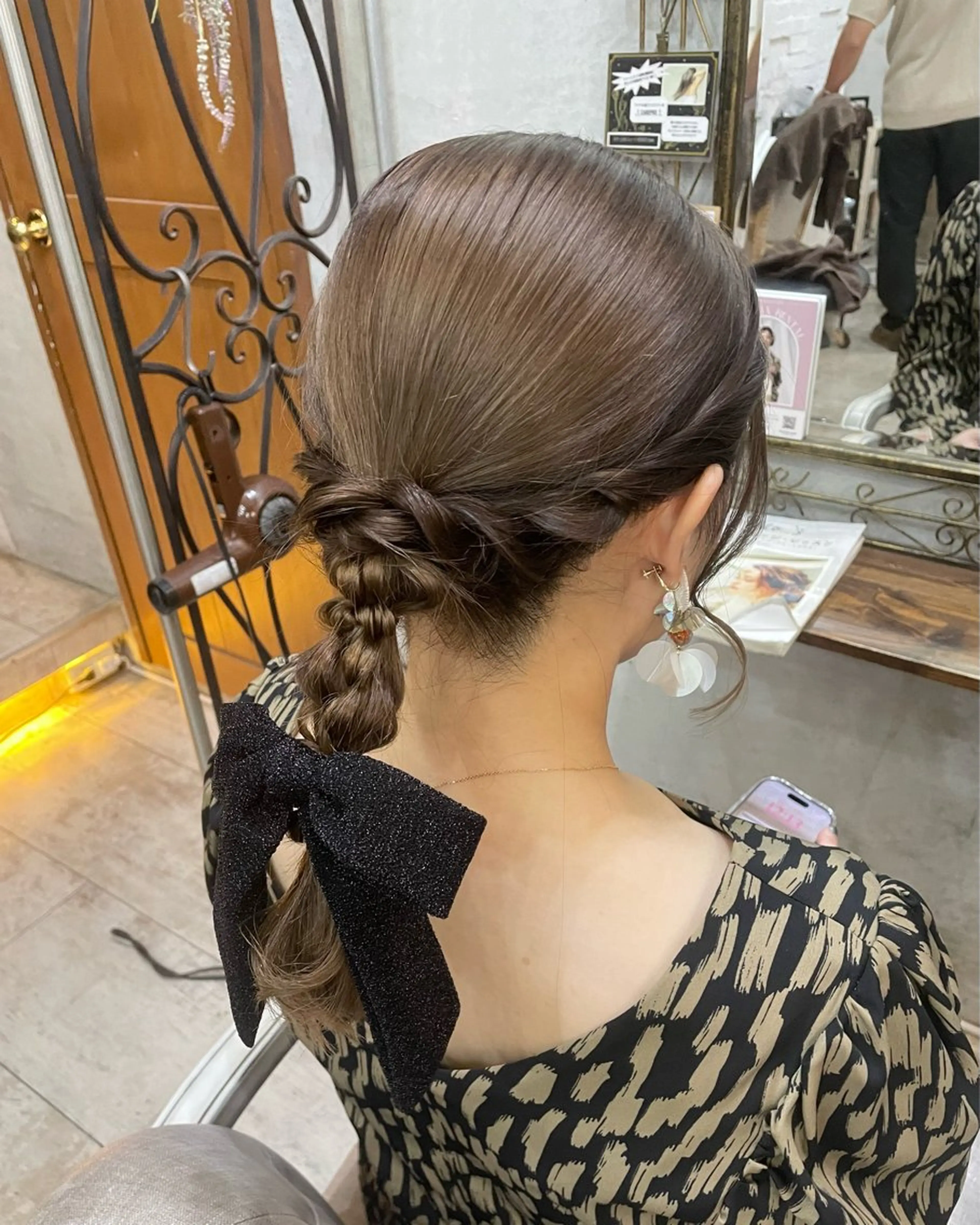 セミロング ヘアアレンジ ヘアセット 【ピンク/韓国ヘア/ ヘアセット】亜海のヘアスタイル