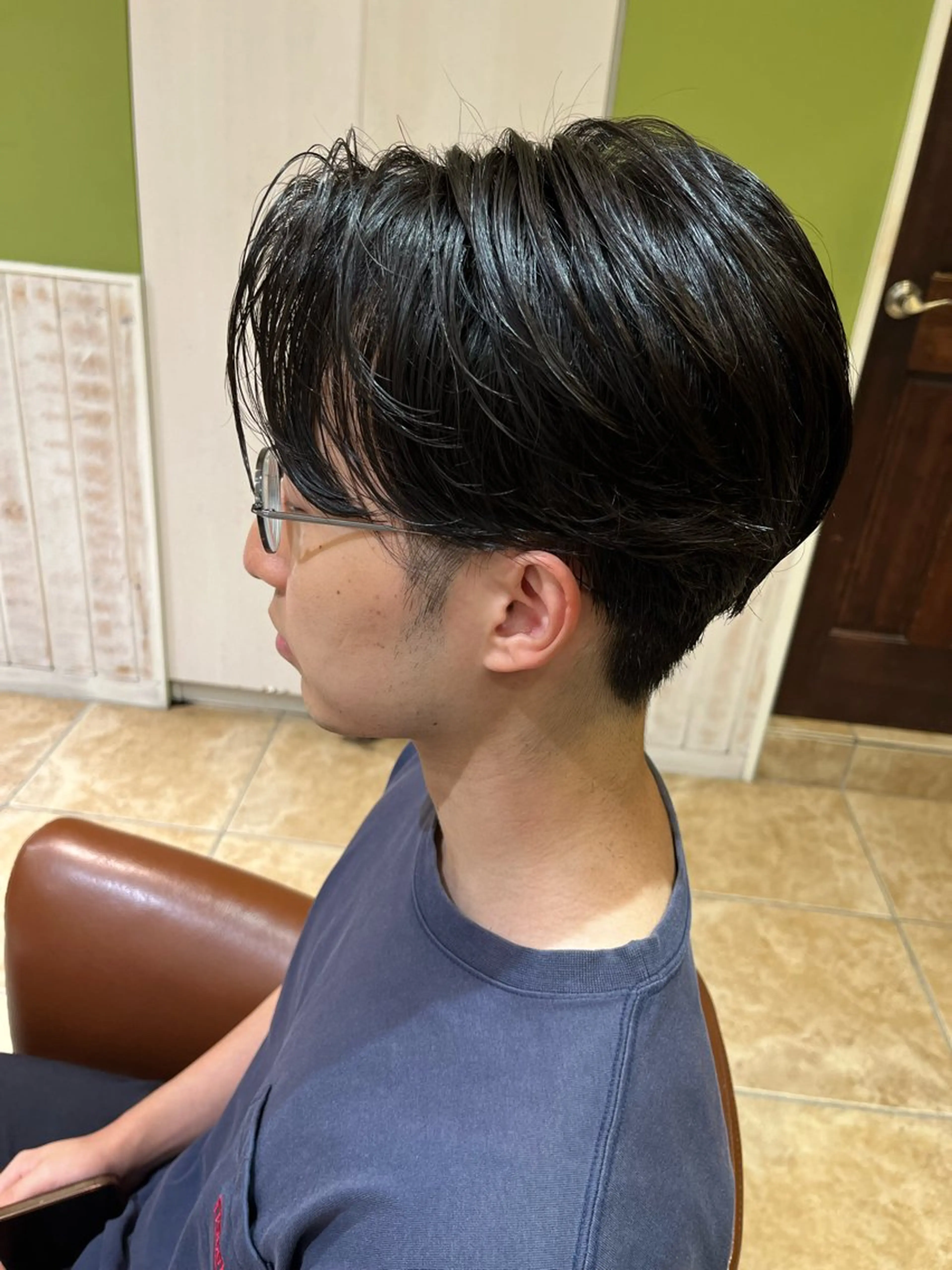 ショート 🦕望月渉🦕 パーマ🌪️ブリーチのヘアスタイル