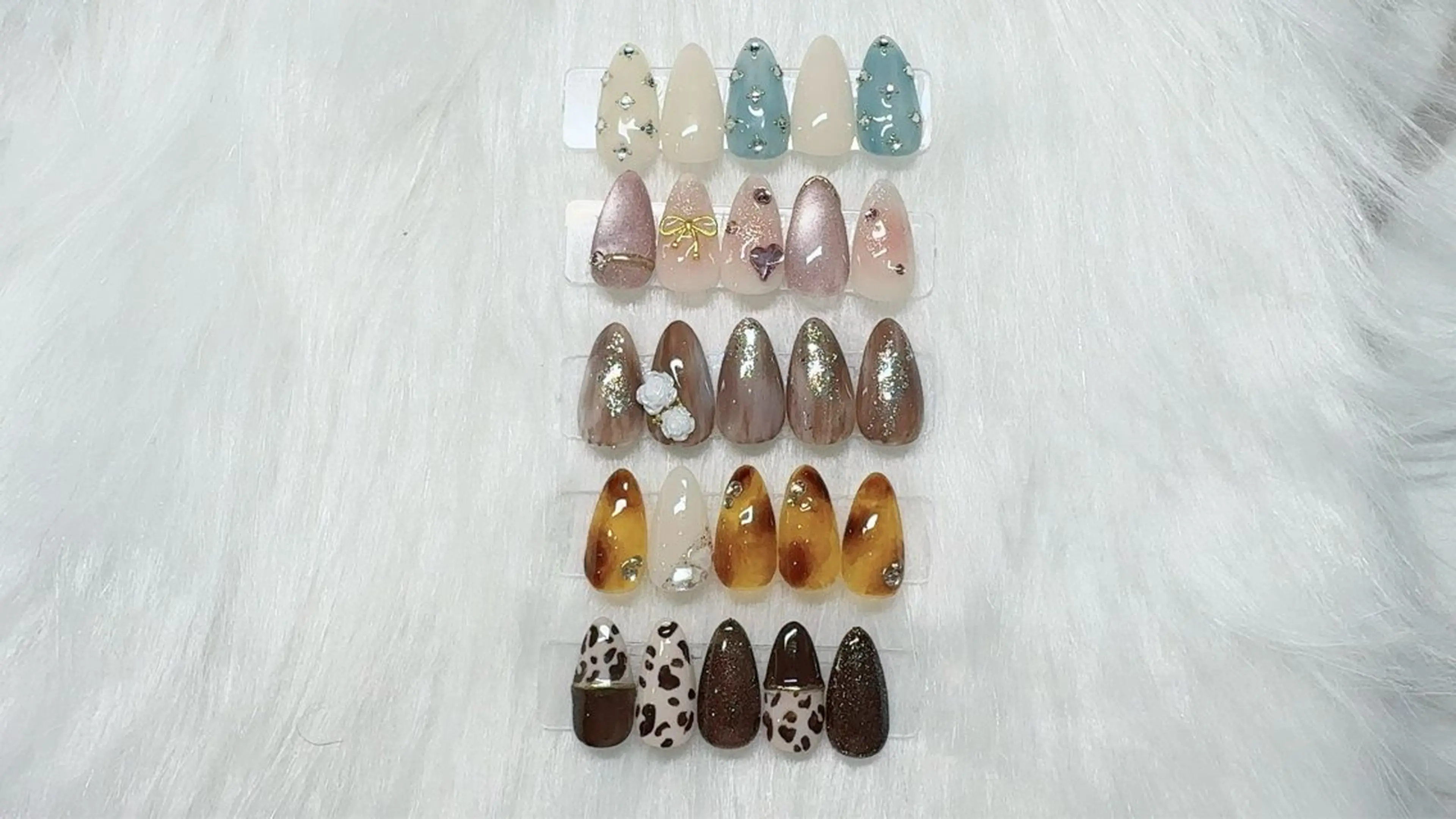 ミディアム beautiful me natsukiのネイルデザイン