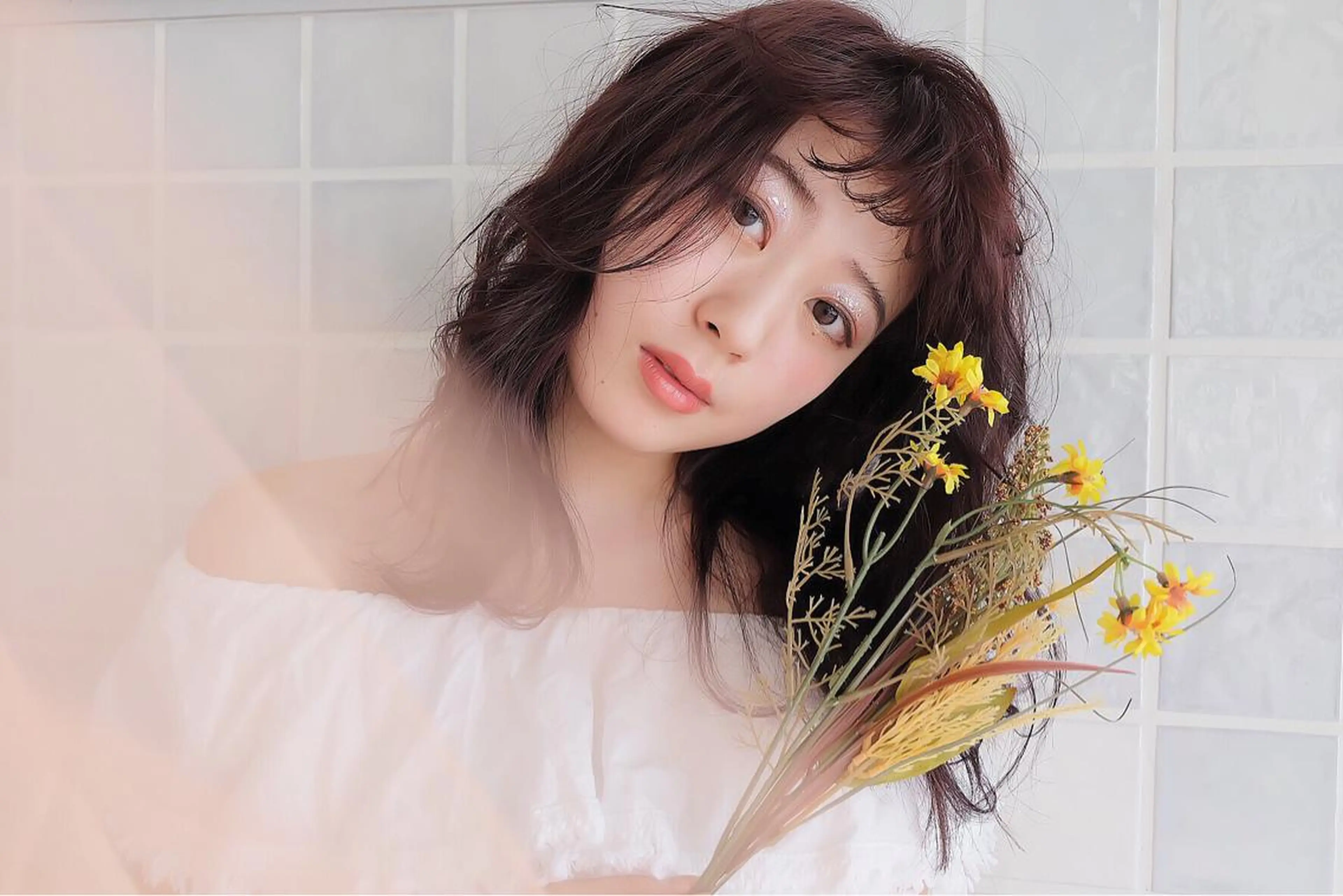 セミロング カラー パーマ ヘアアレンジ レイヤー/ラベンダー オージュア/枝元唯のヘアスタイル