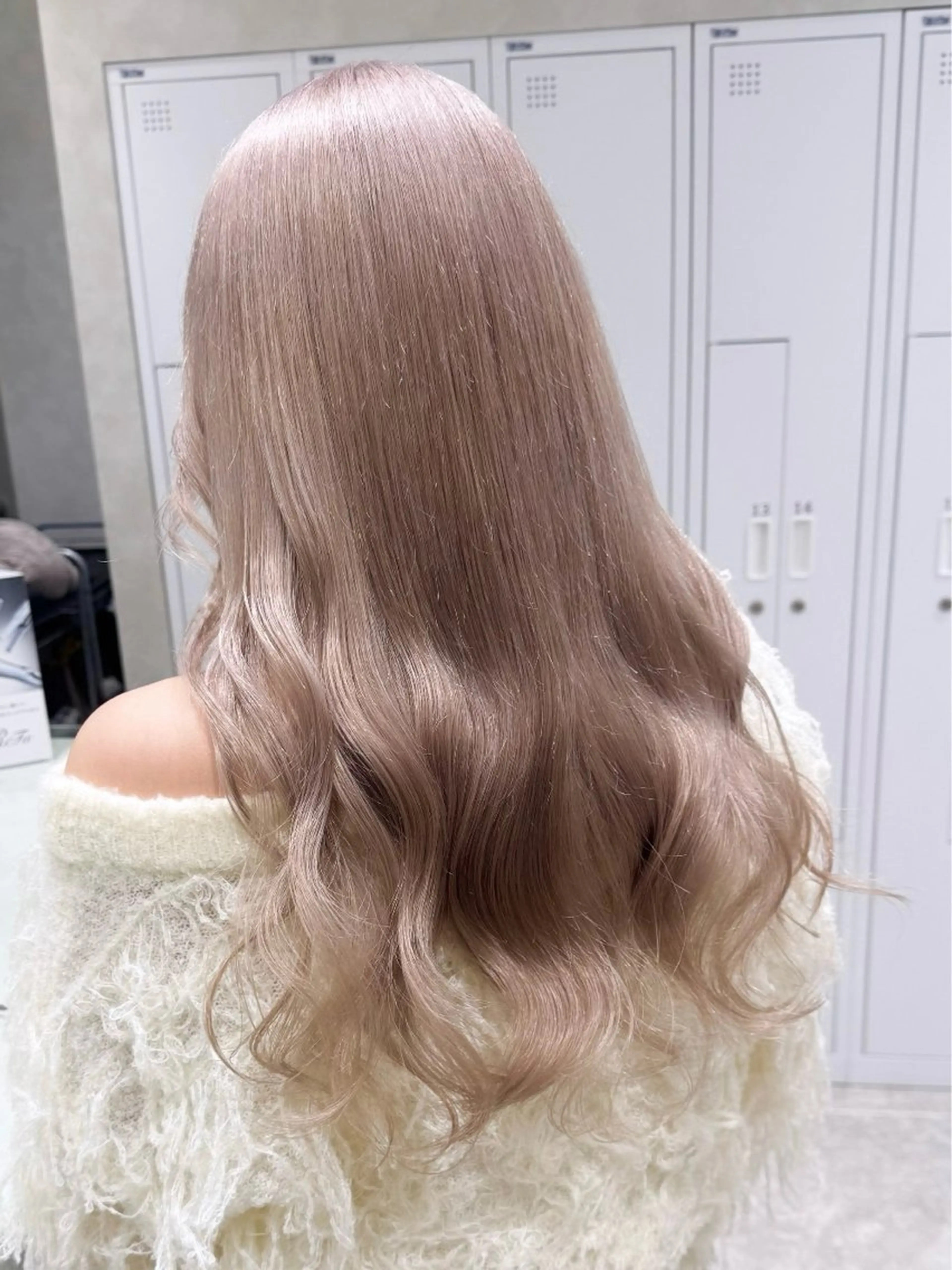 ロング カラー SALOWIN札幌大通り所属・札幌ブリーチカラー/ ダブルカラー/ドイのヘアスタイル