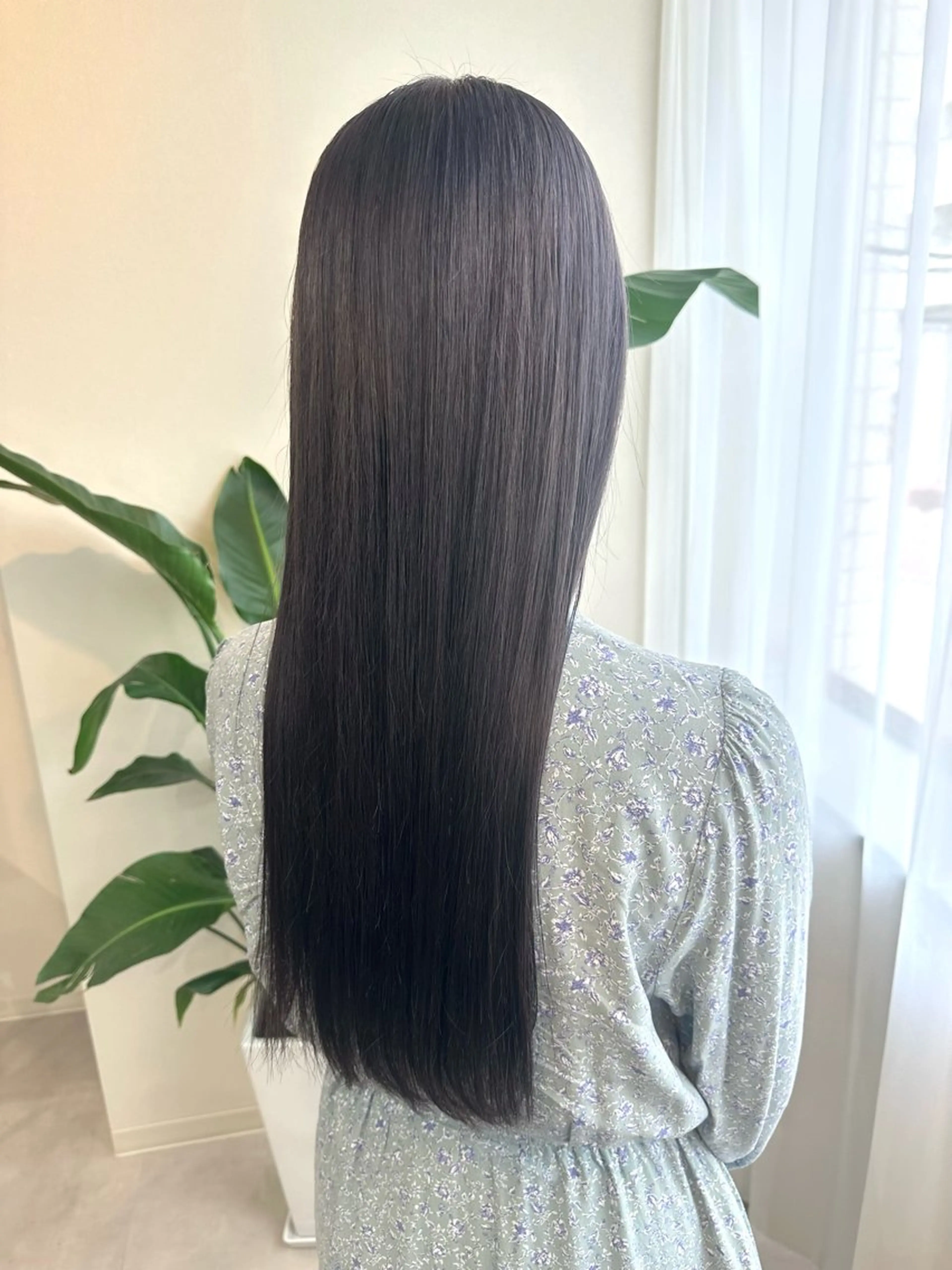 U24❄️カット＋髪質改善縮毛矯正の写真