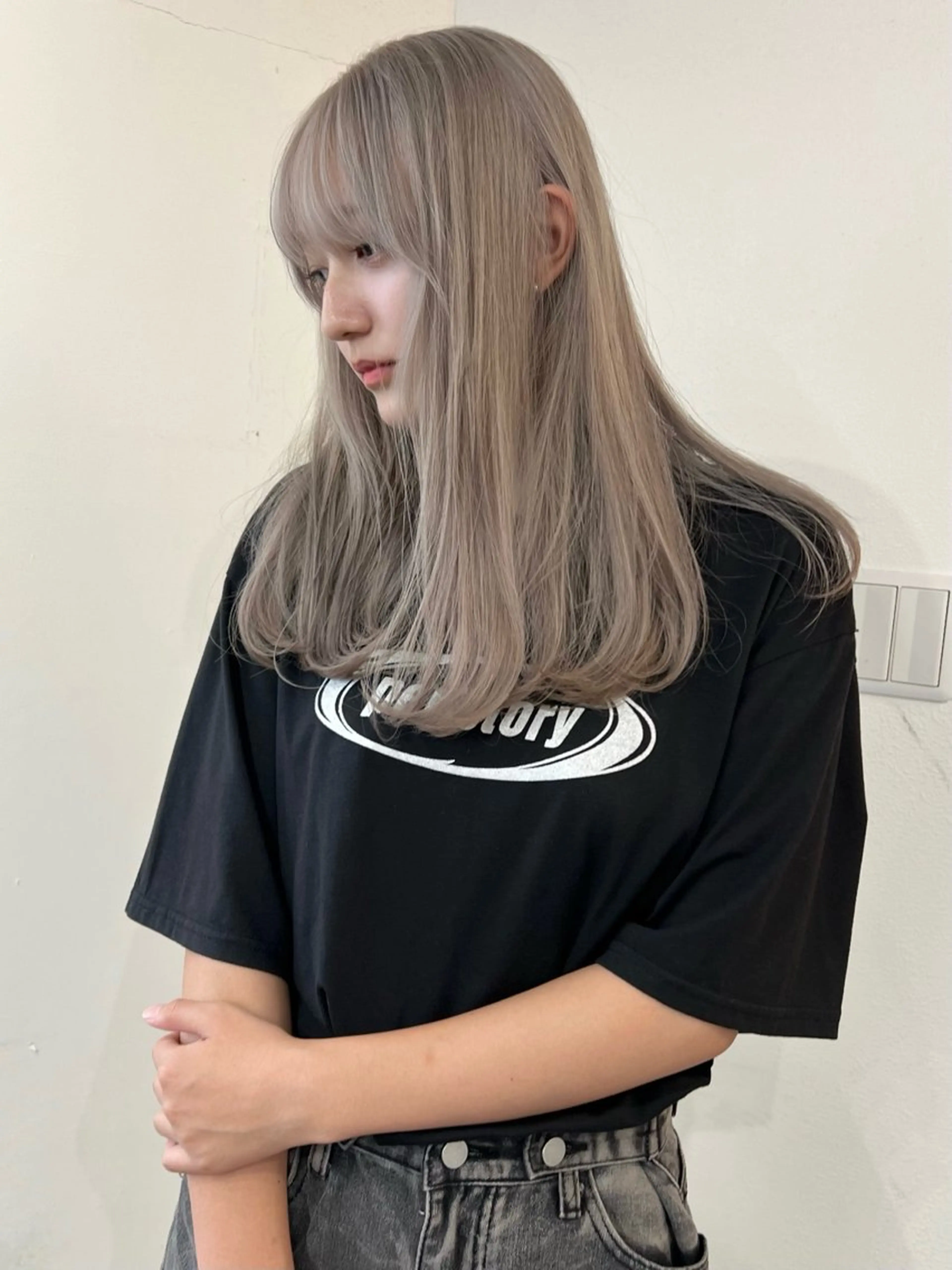 ミディアム いざわりお /梅田/ブリーチのヘアスタイル