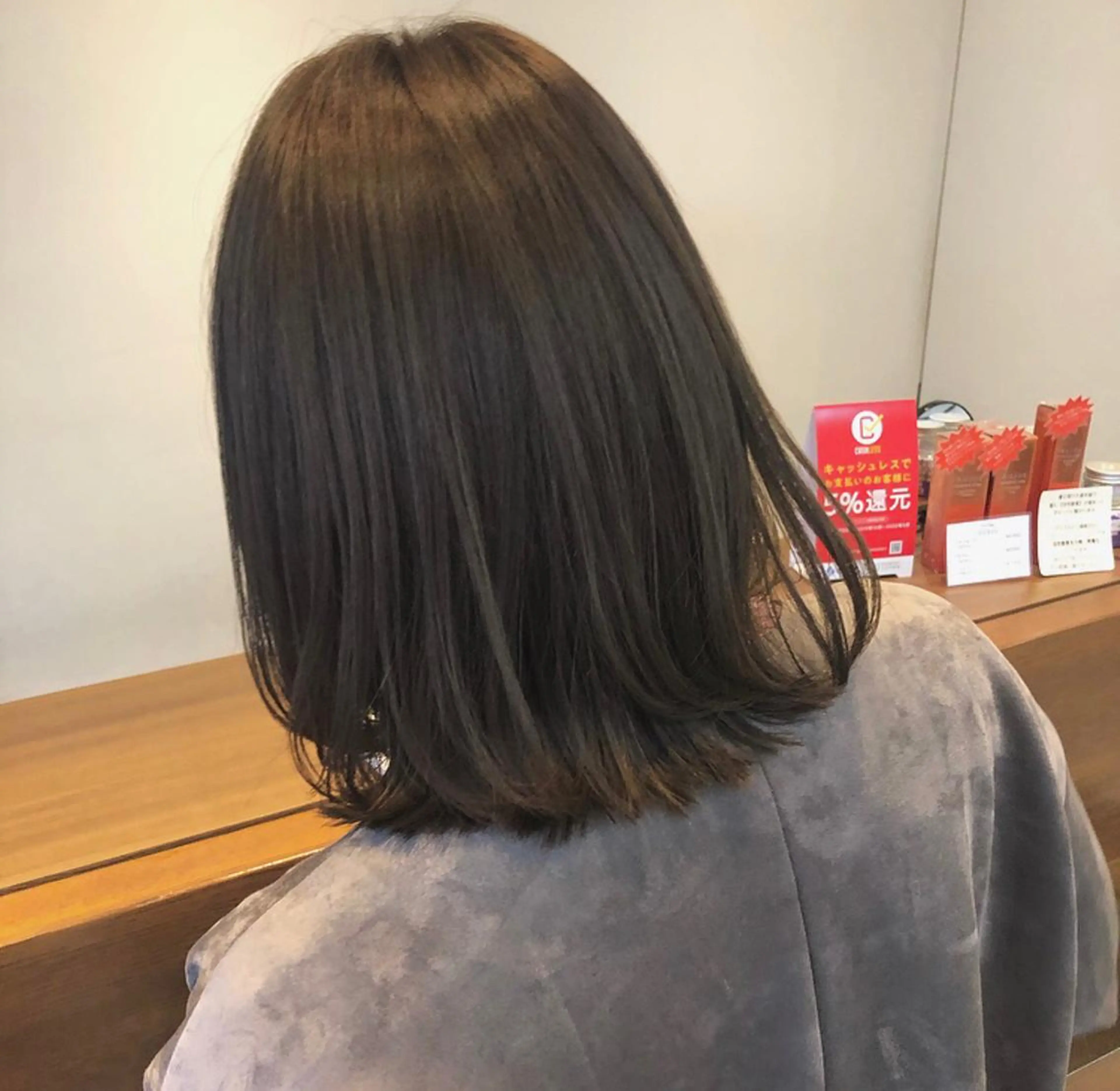 ミディアム カラー 💫期間限定価格💫 似合わせカット🧚のヘアスタイル