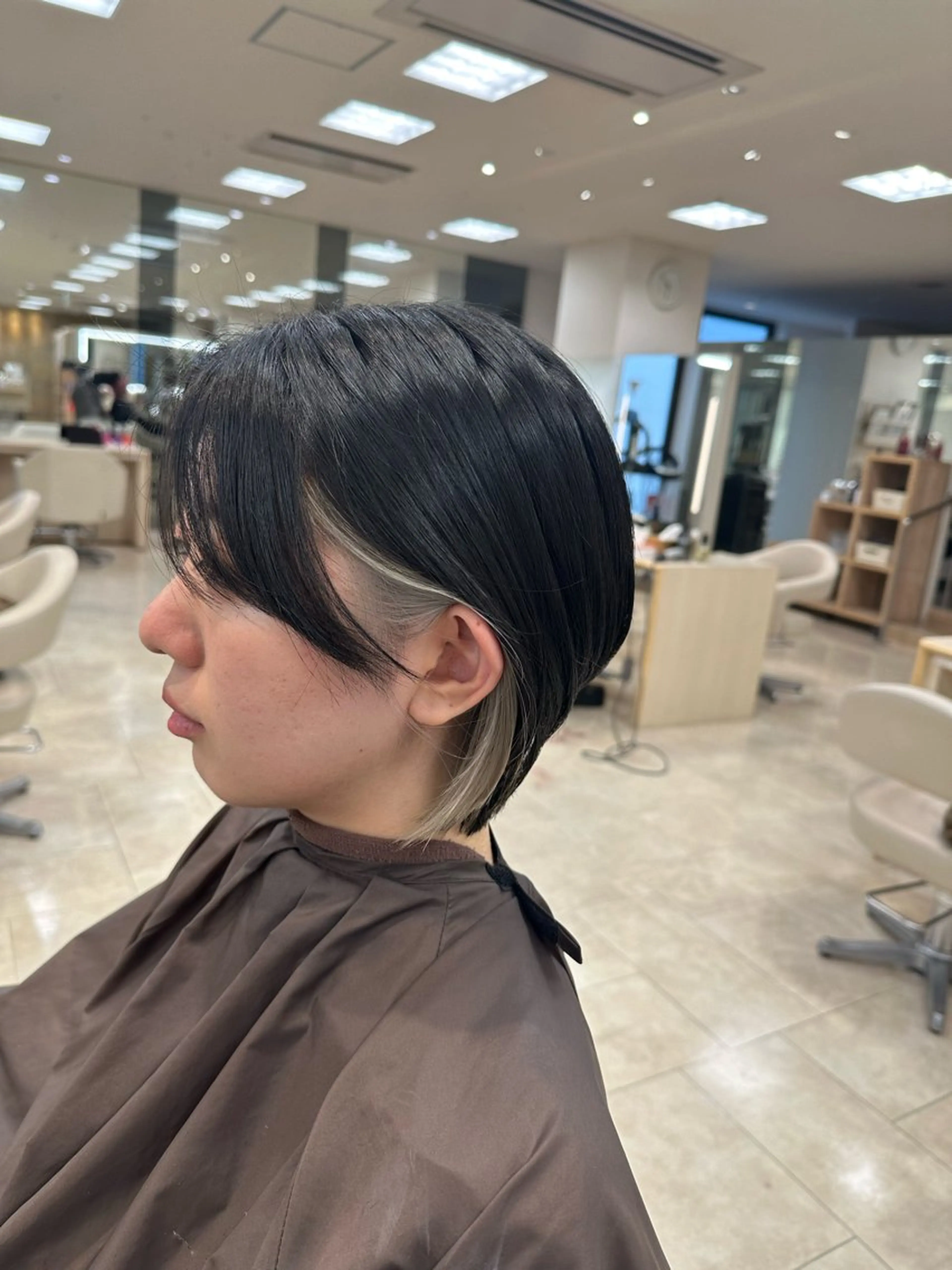 ショート カラー お悩み改善 艶髪🍄みくのヘアスタイル