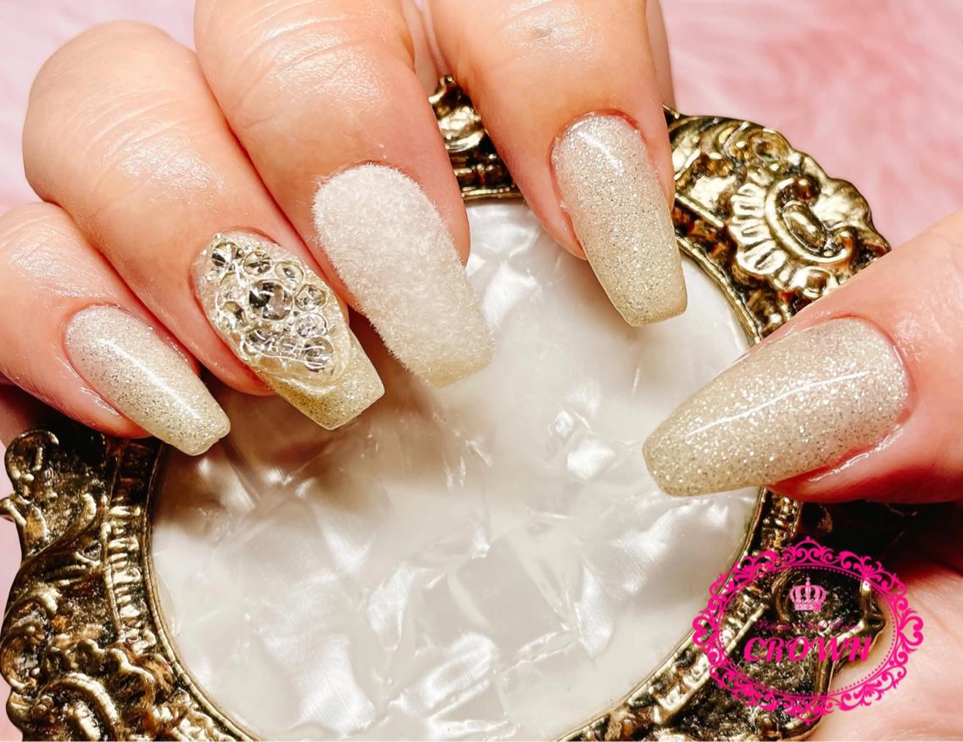 ネイル CROWN プライベートサロンのネイルデザイン