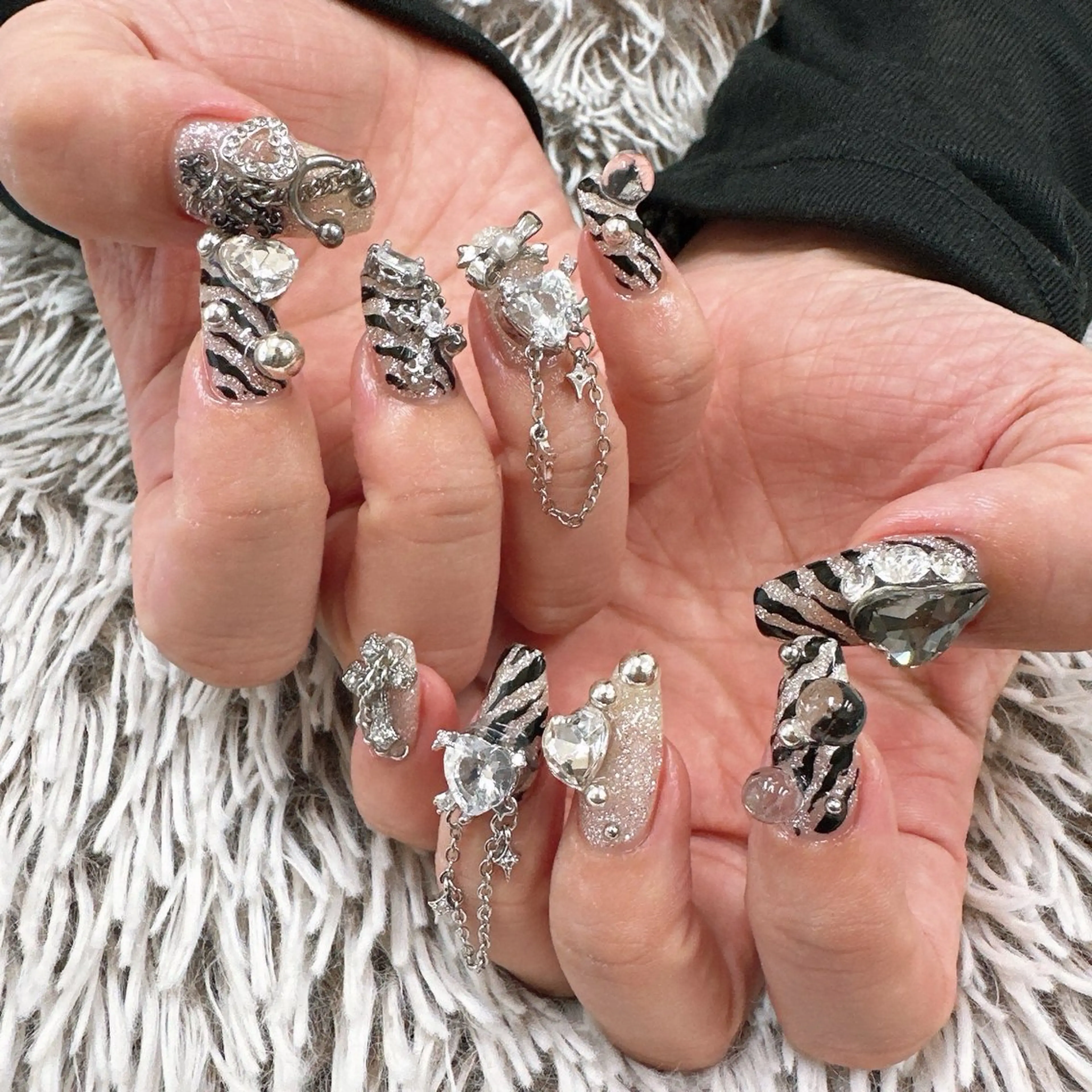 ネイル S. irohaのネイルデザイン