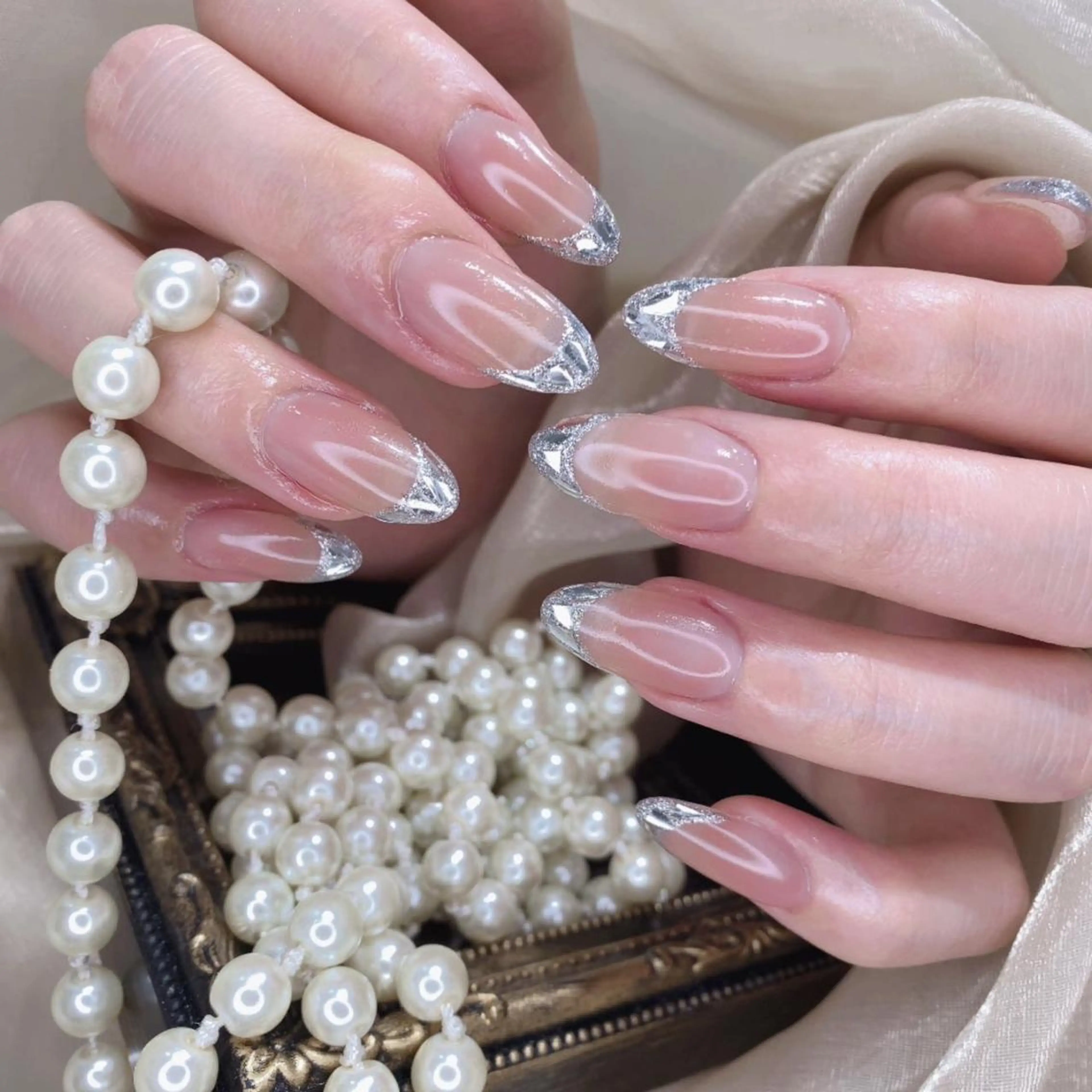 ネイル Queens みなみのネイルデザイン