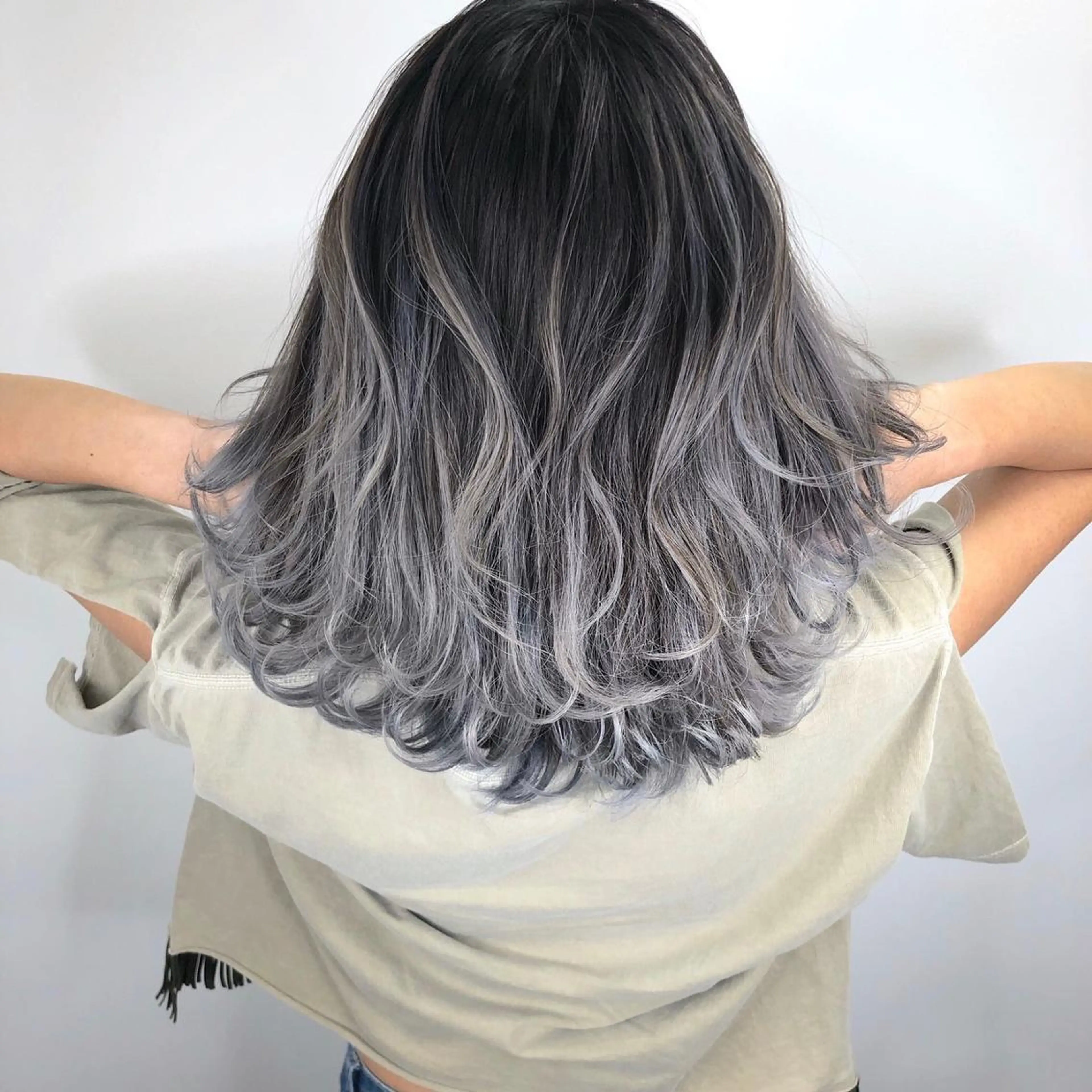 ロング カラー ブリーチ ケアブリーチ 透明感カラー イルミナカラー トリートメント ⭐️Shelter by TOKYO⭐️のヘアスタイル