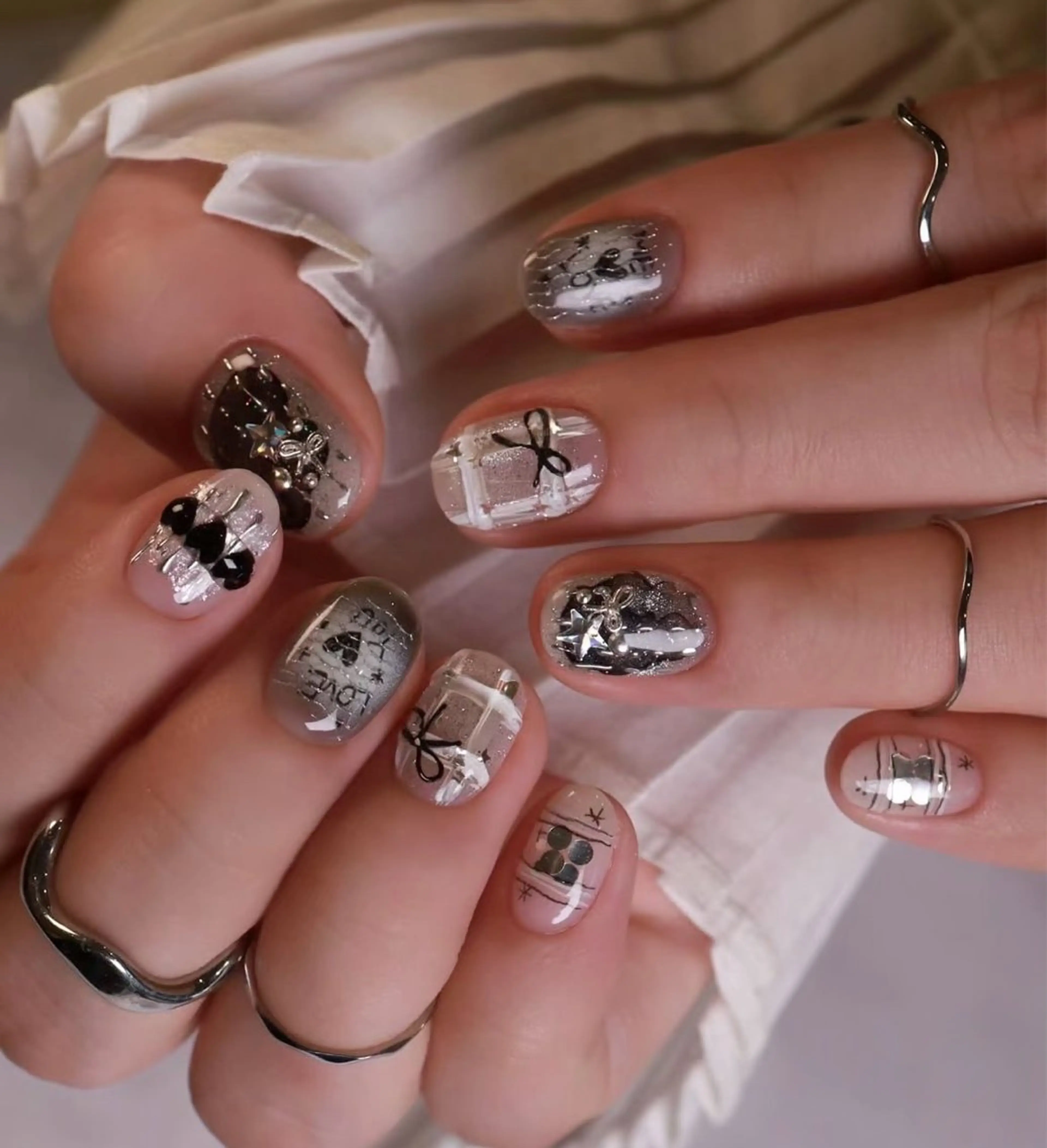 ネイル アートネイル オーロラネイル チークネイル 長さ出し フットネイル ハンドネイル Blossom nail【ブラソンネイル】所属・Blossom nail_Yuniのネイルデザイン