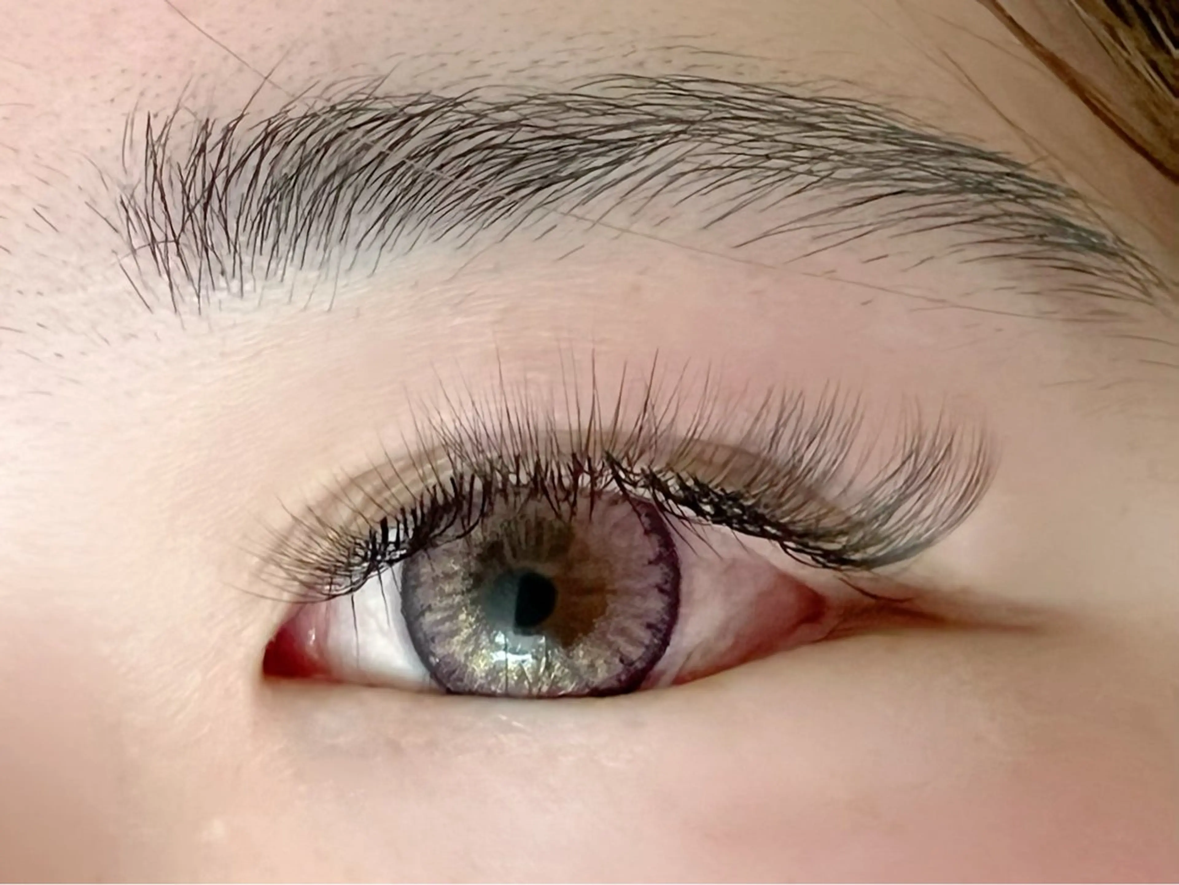 マツエク・マツパ Cカール ボリュームラッシュ PROSOLrita 西風新都のマツエク・マツパデザイン