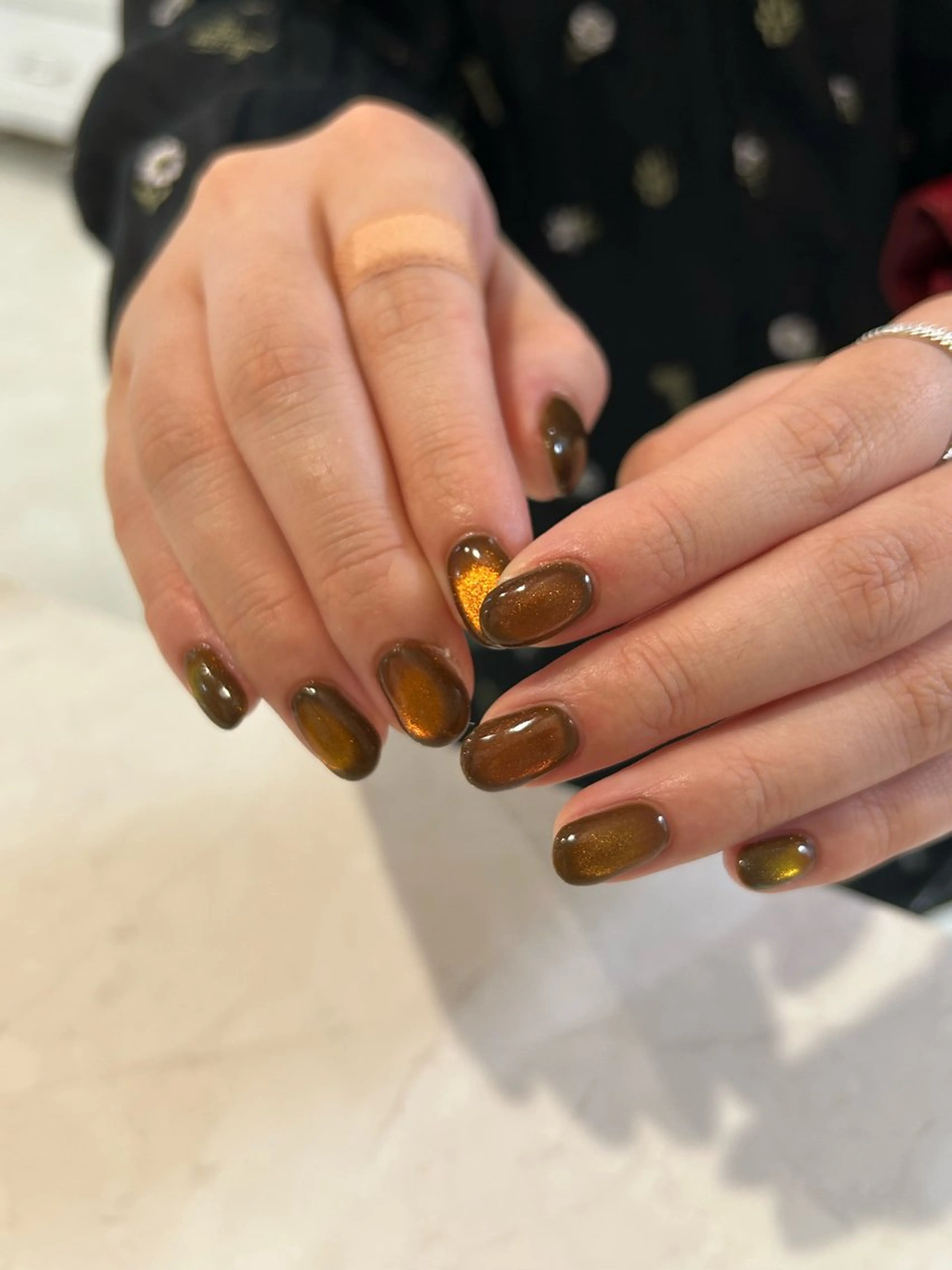 ネイル Salondevi2 isanaのネイルデザイン