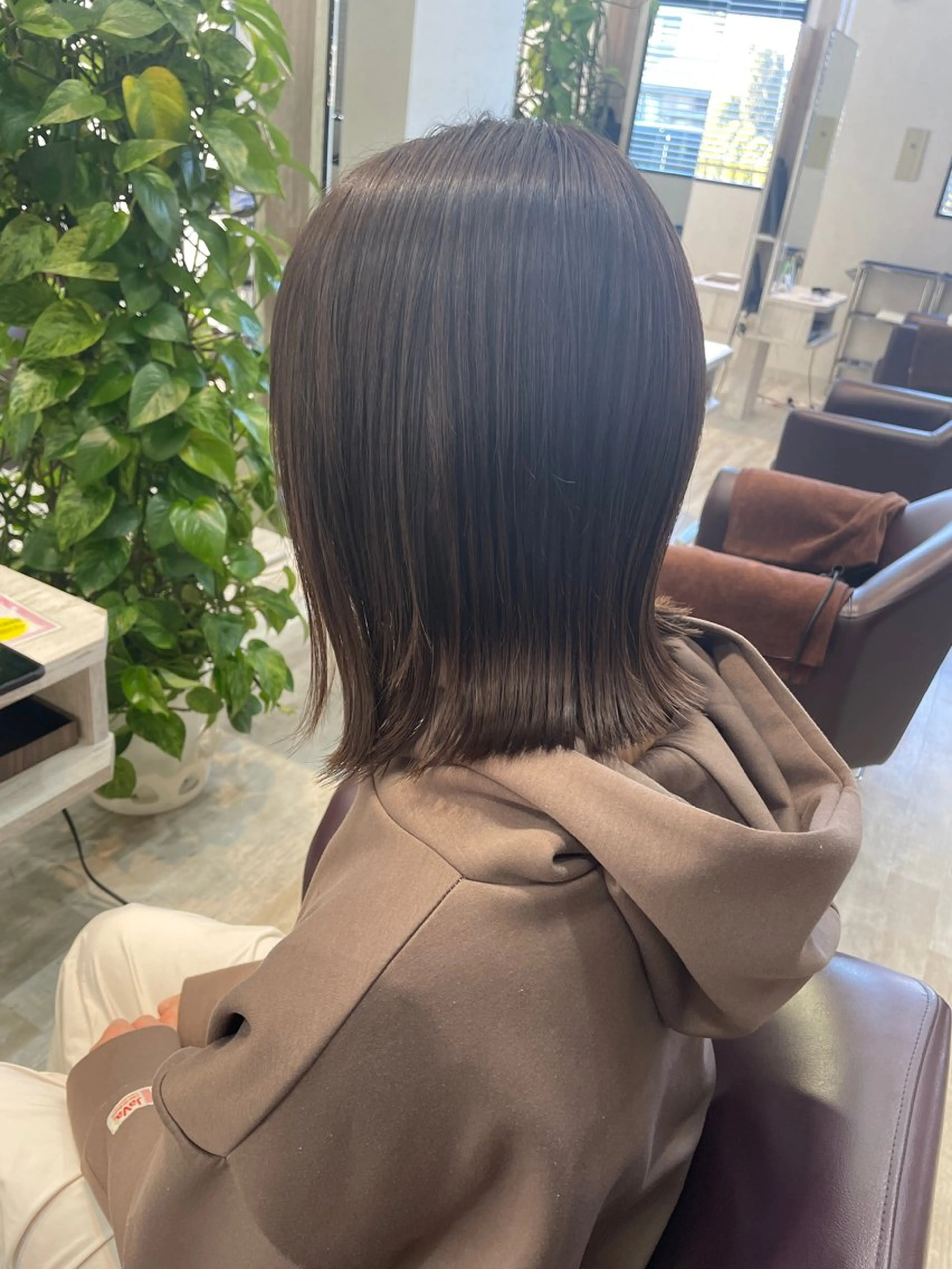 ミディアム 外ハネヘア ムトウ リンカのヘアスタイル