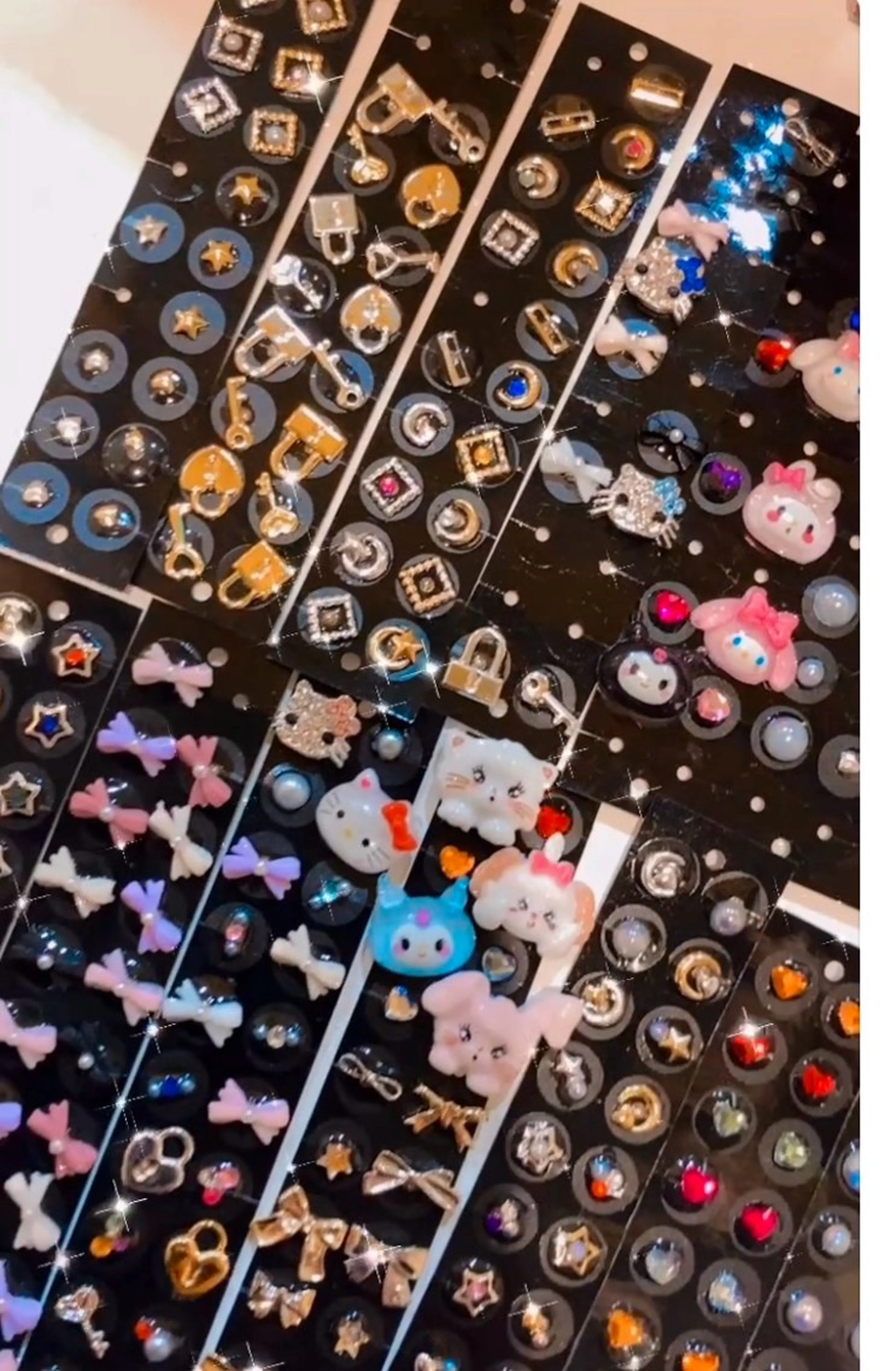 un eyelash mikiのマツエク・マツパデザイン