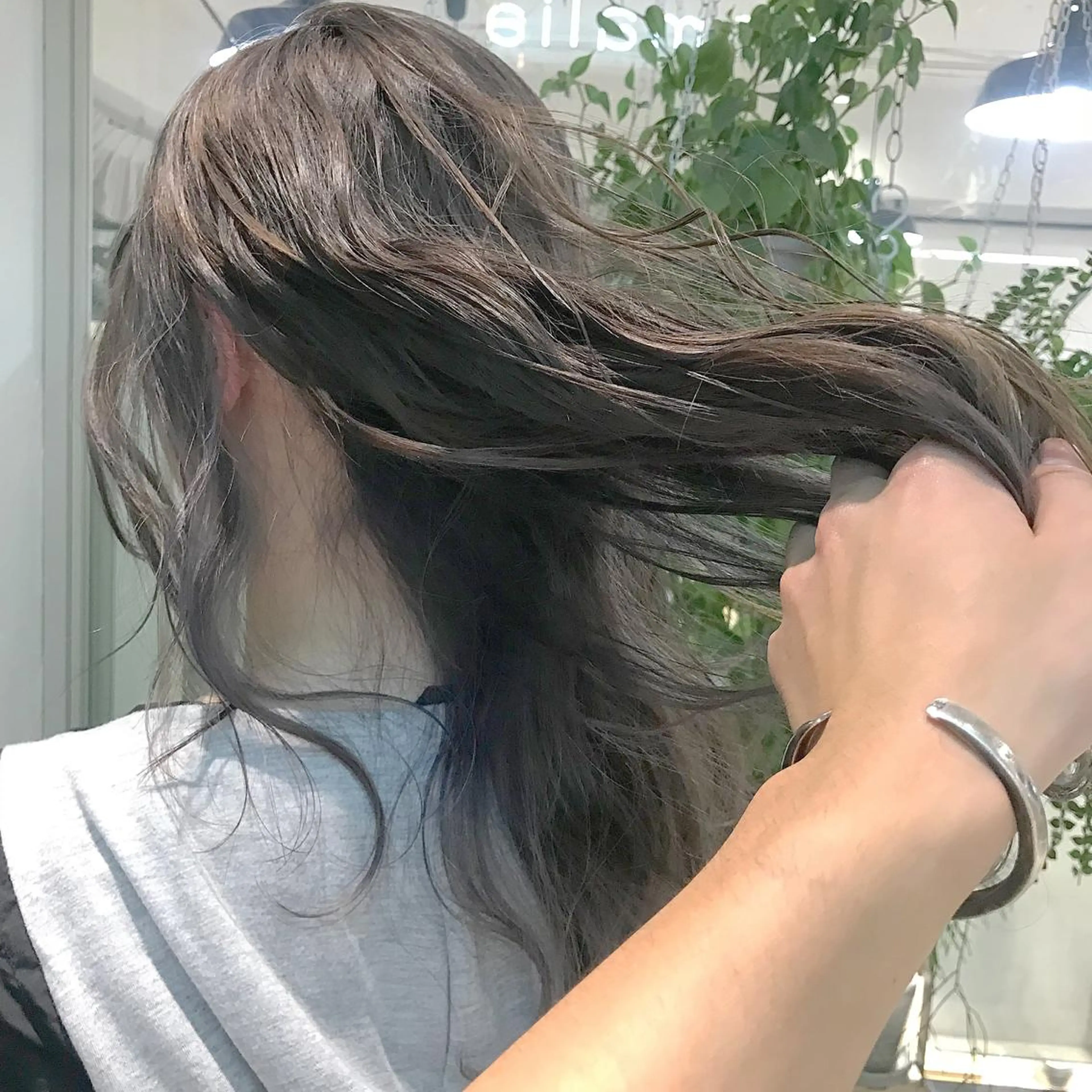 ロング DopeLIT モデル募集中のヘアスタイル