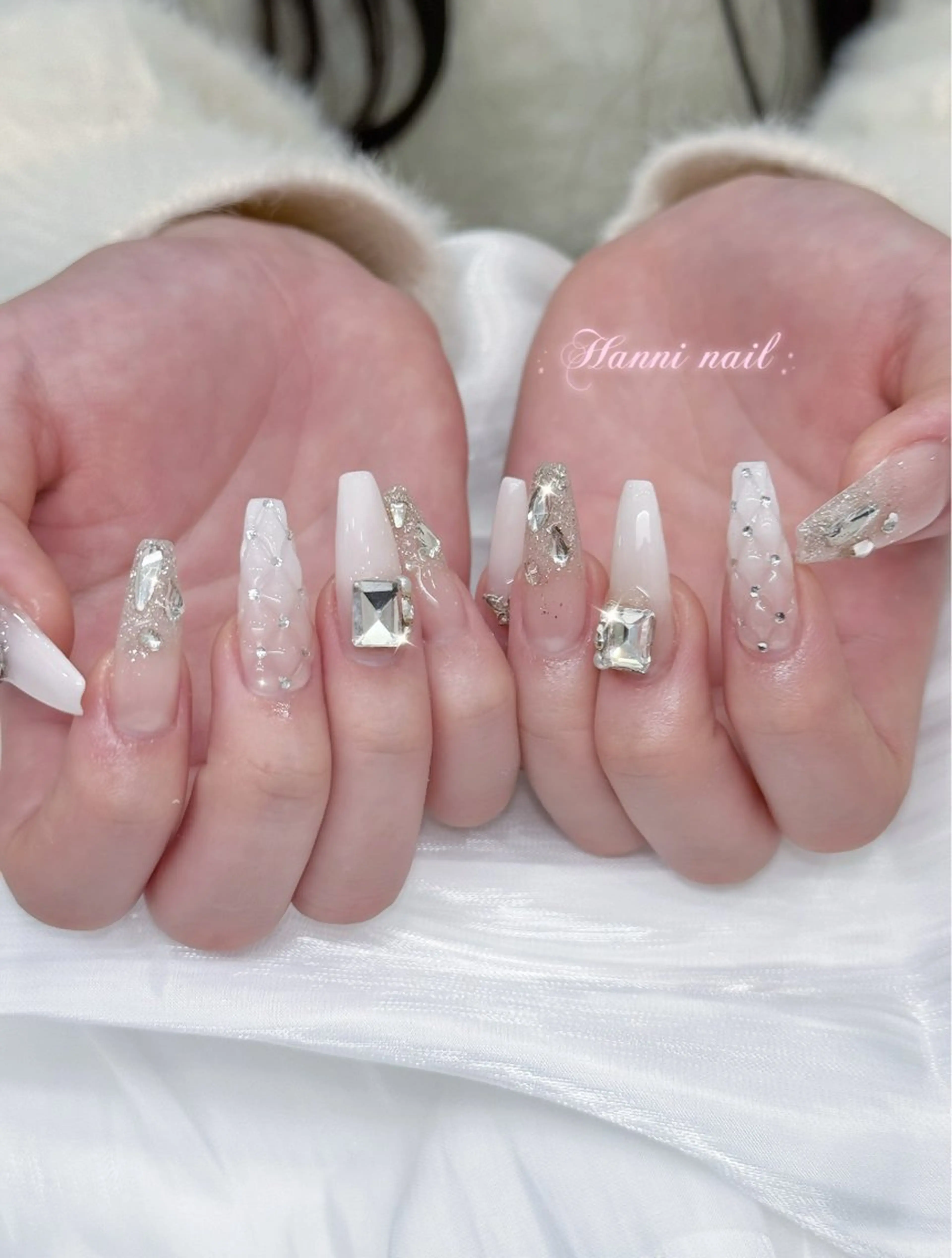 ネイル ハンドネイル Hanni Nail Salon所属・Hanni ハンのネイルデザイン