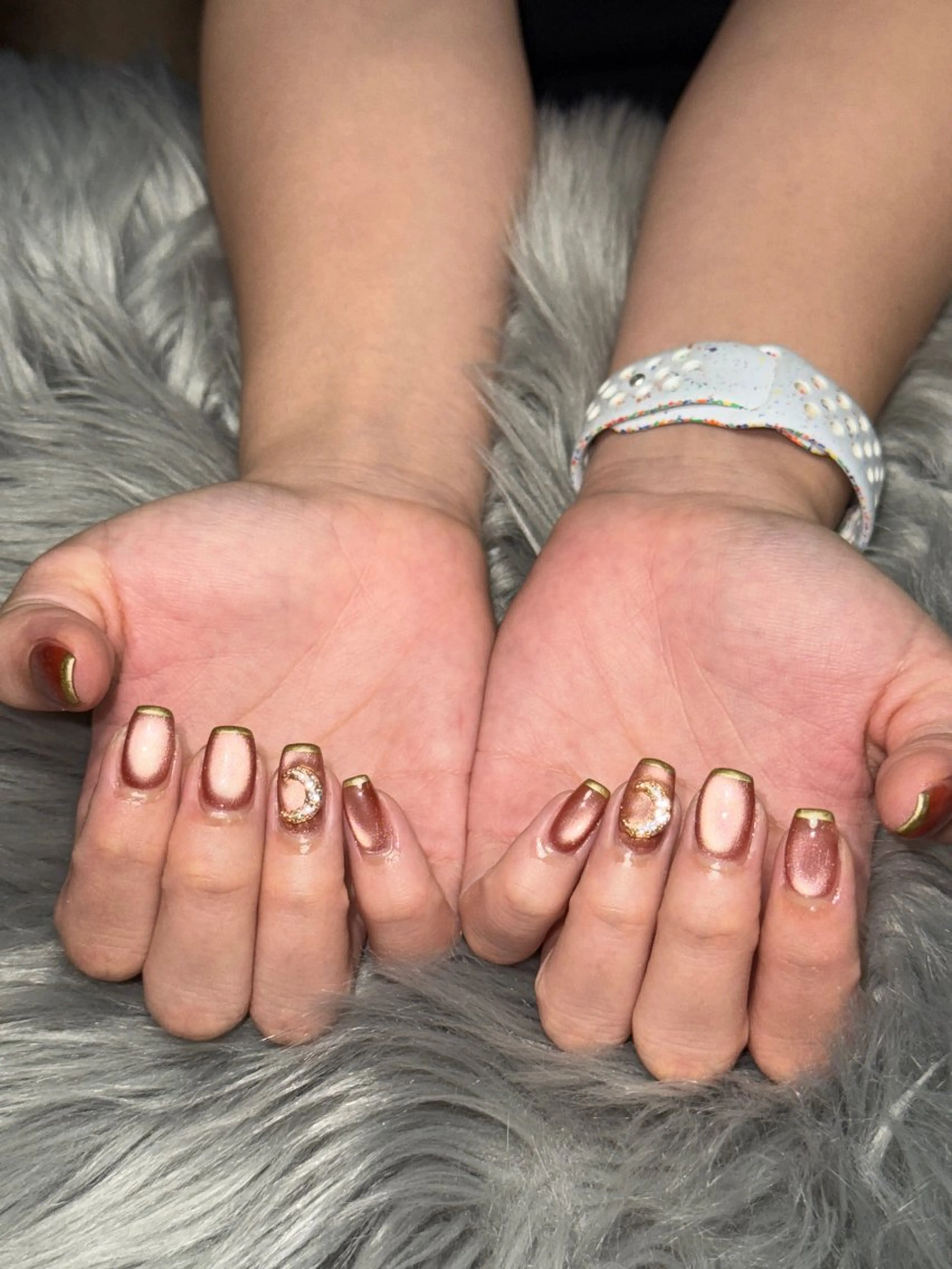 ネイル Momoka 🍑🎀のネイルデザイン