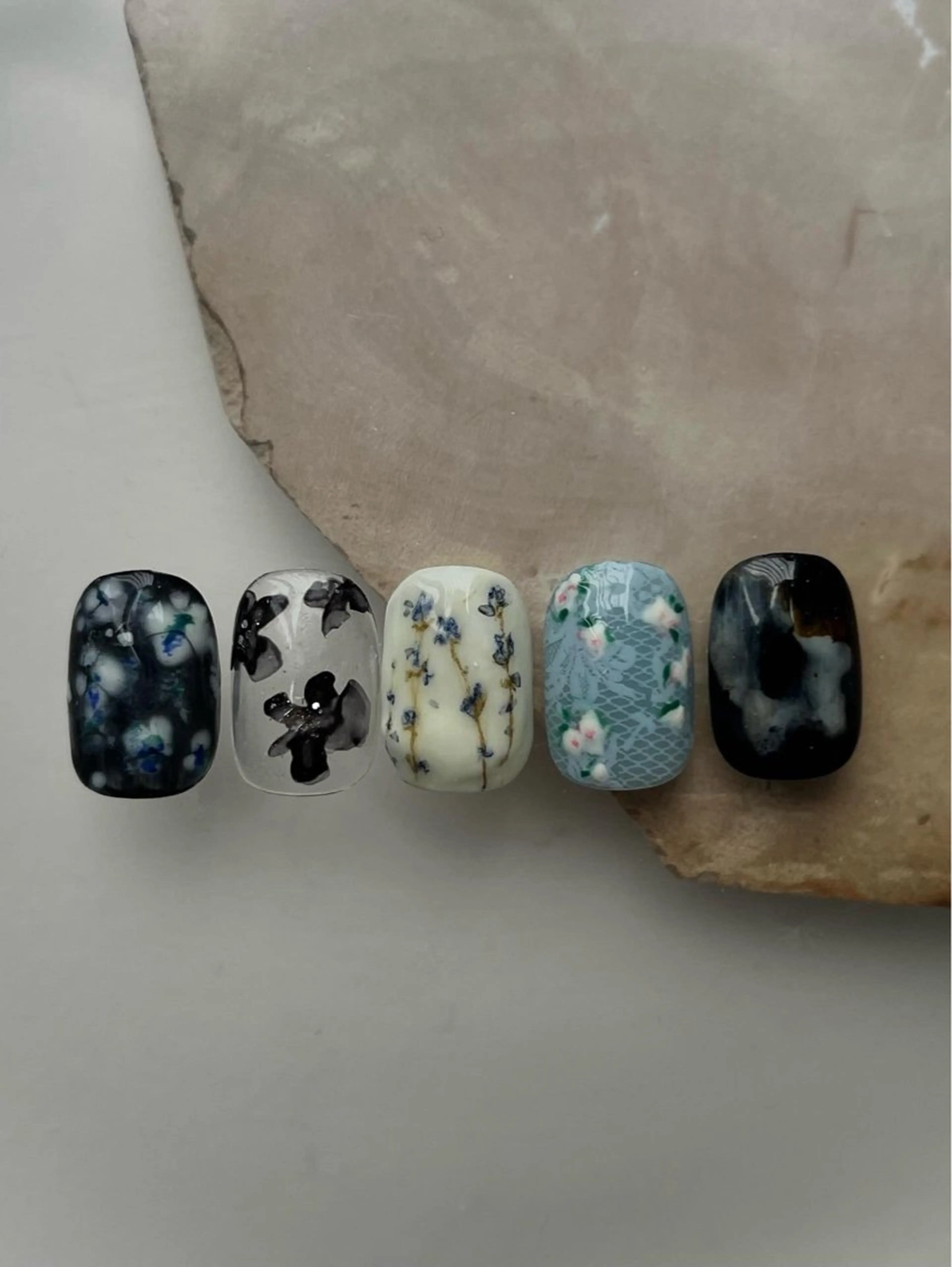 ネイル ハンドネイル mitsuki / Manonのネイルデザイン