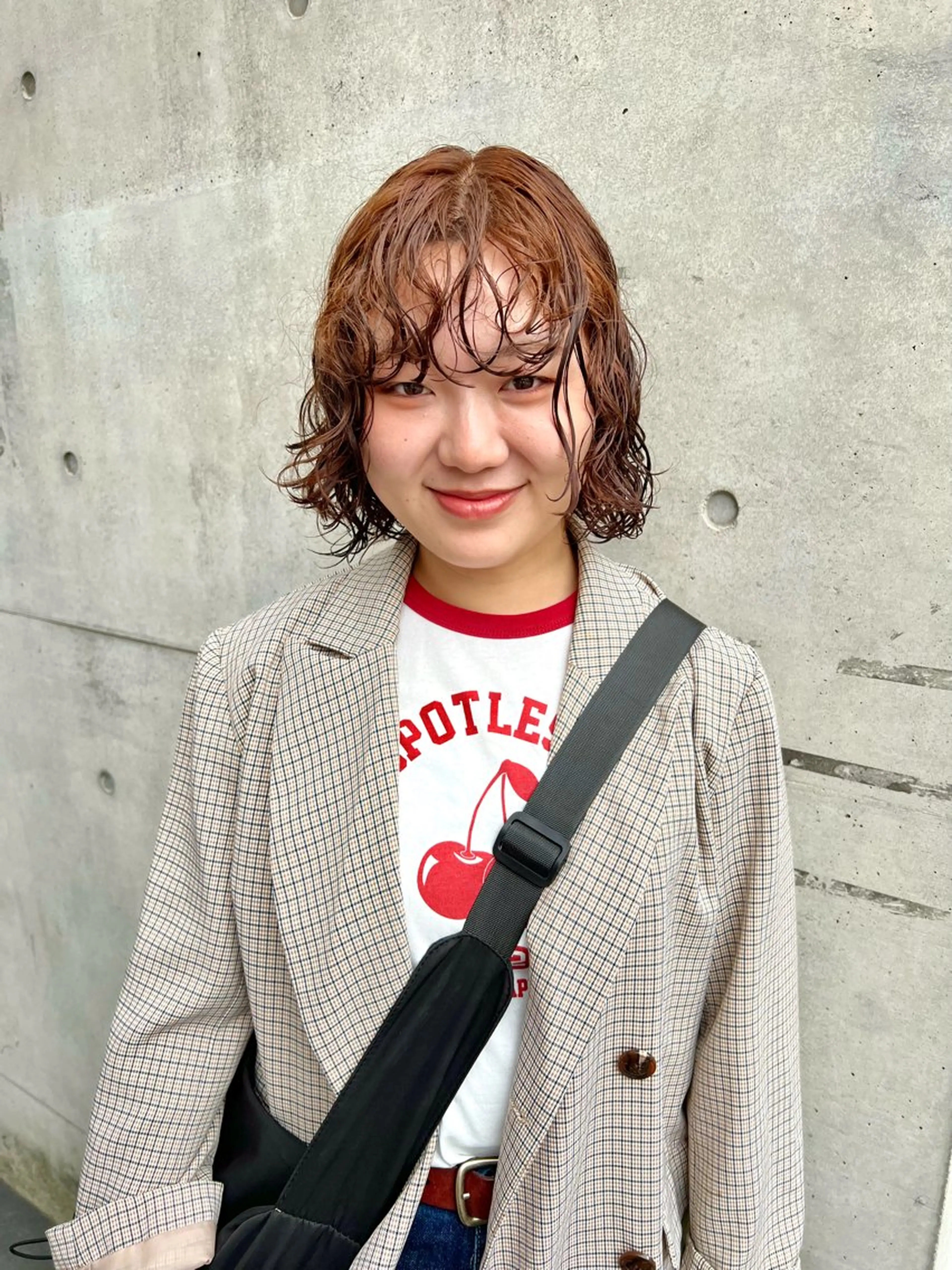 ミディアム パーマ カット パーマ トリートメント 宮川 日菜子のヘアスタイル