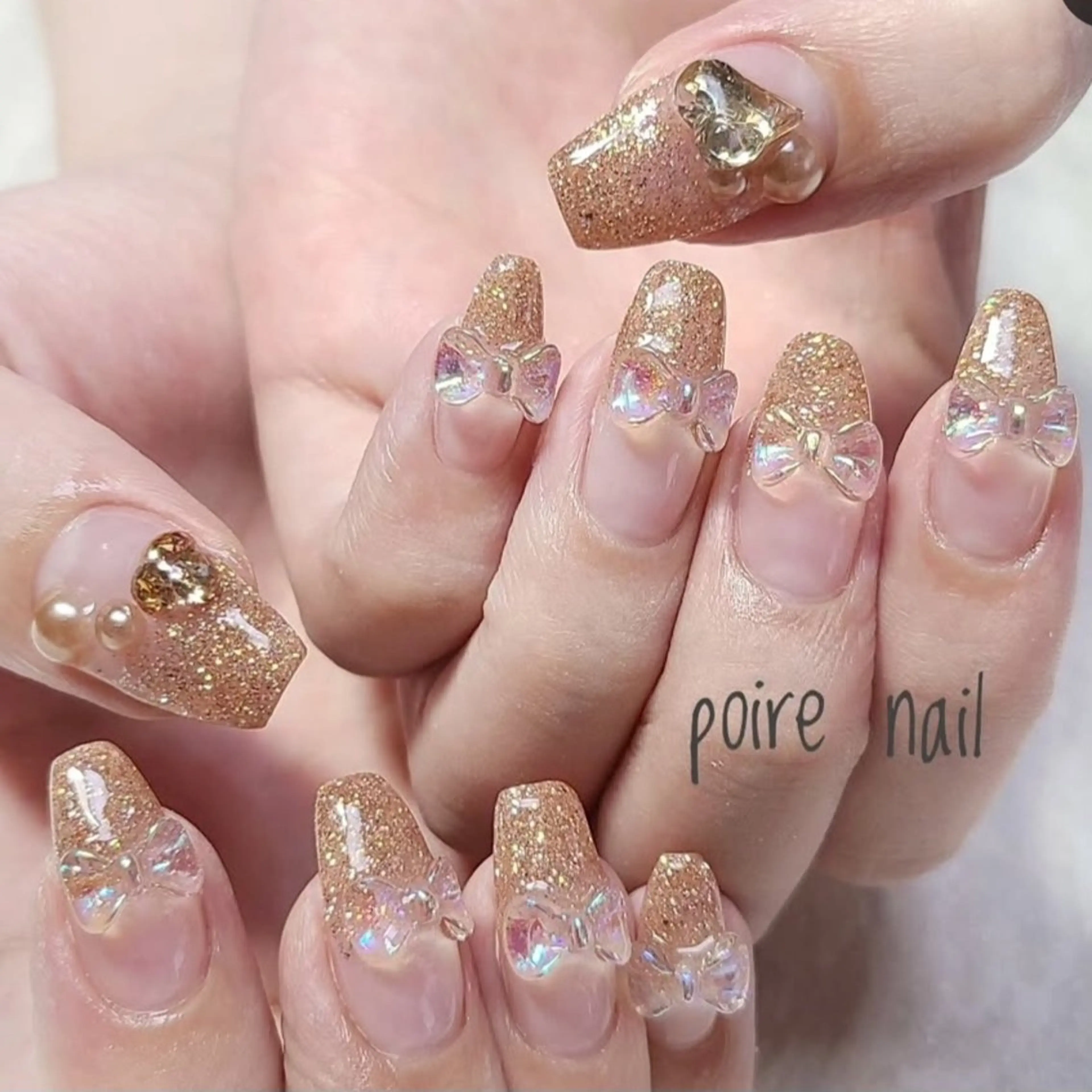 ネイル ガーリー ハンドネイル ポワールネイル ともみのネイルデザイン