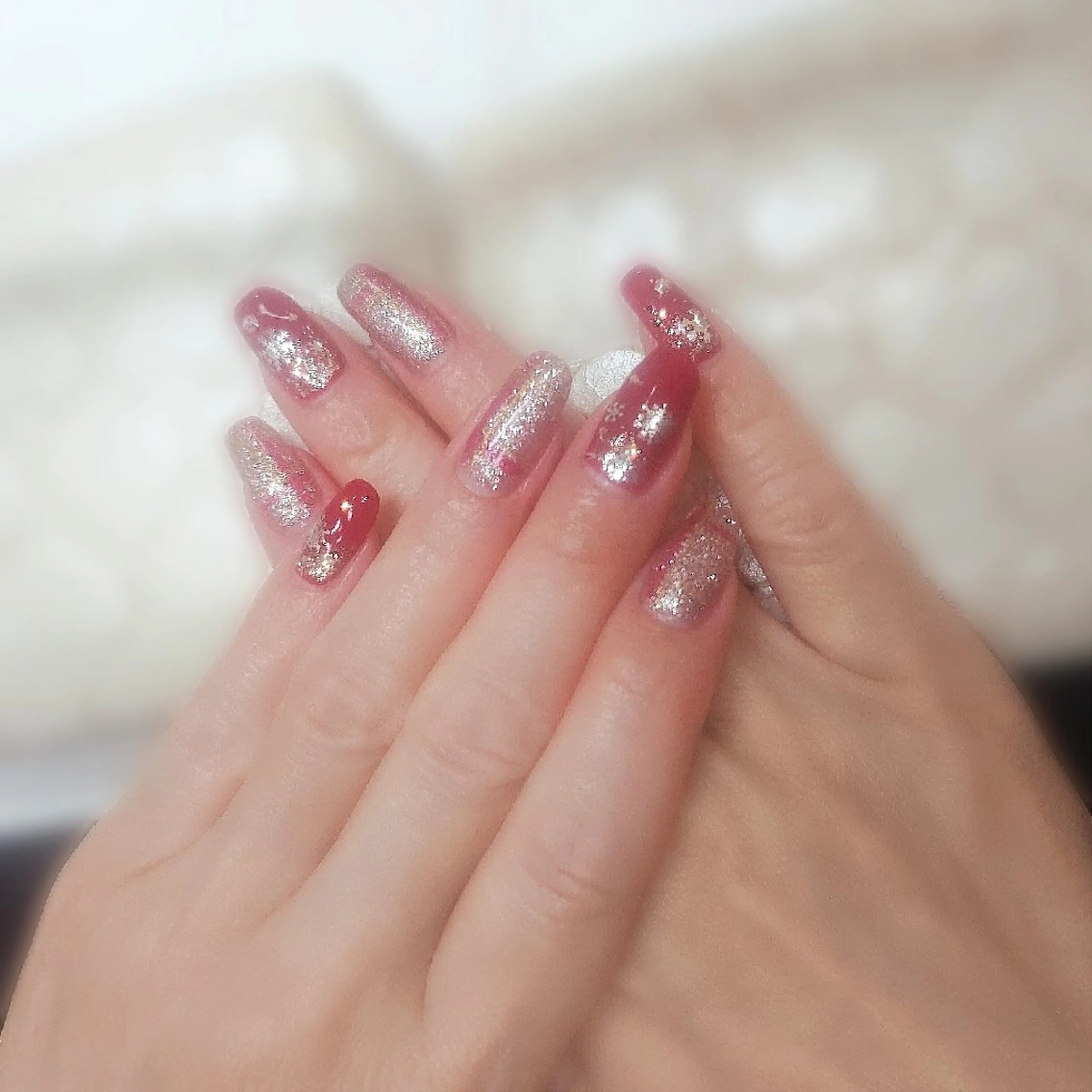 ネイル キラキラネイル ハンドネイル 黒浜 ちなみのネイルデザイン